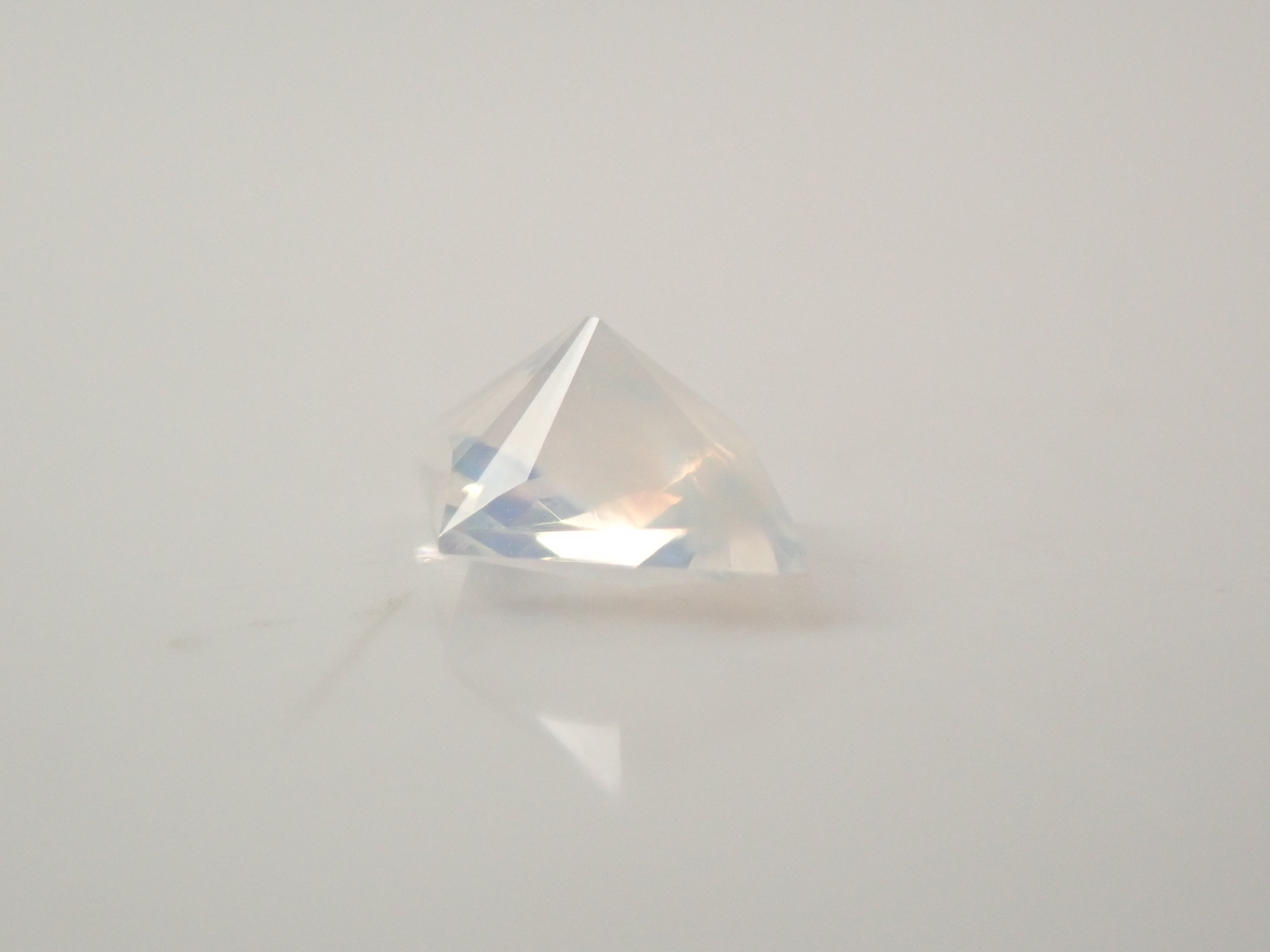 [12561175] Mexican Opal (Faceted) 0.208ct Loose