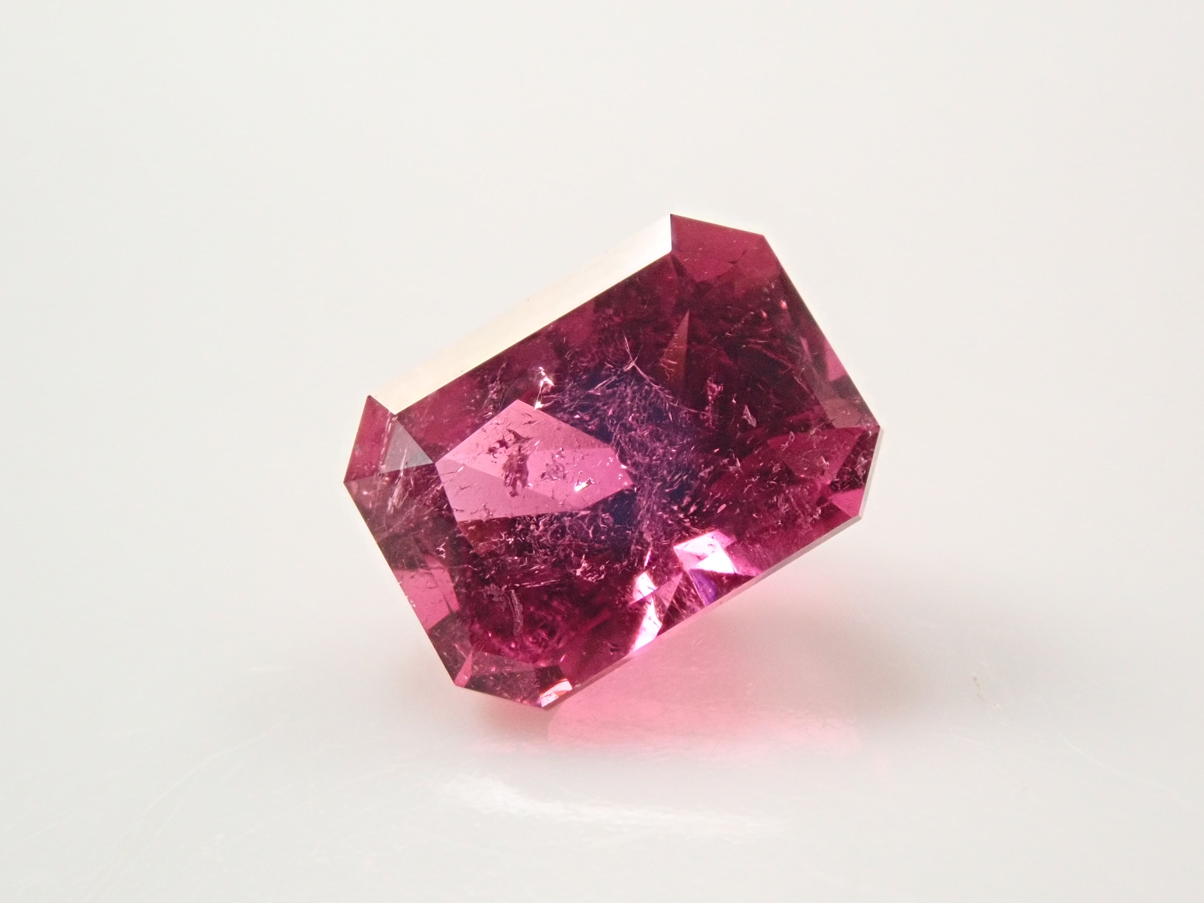 [12561193] Mozambique rubellite 0.933ct loose stone