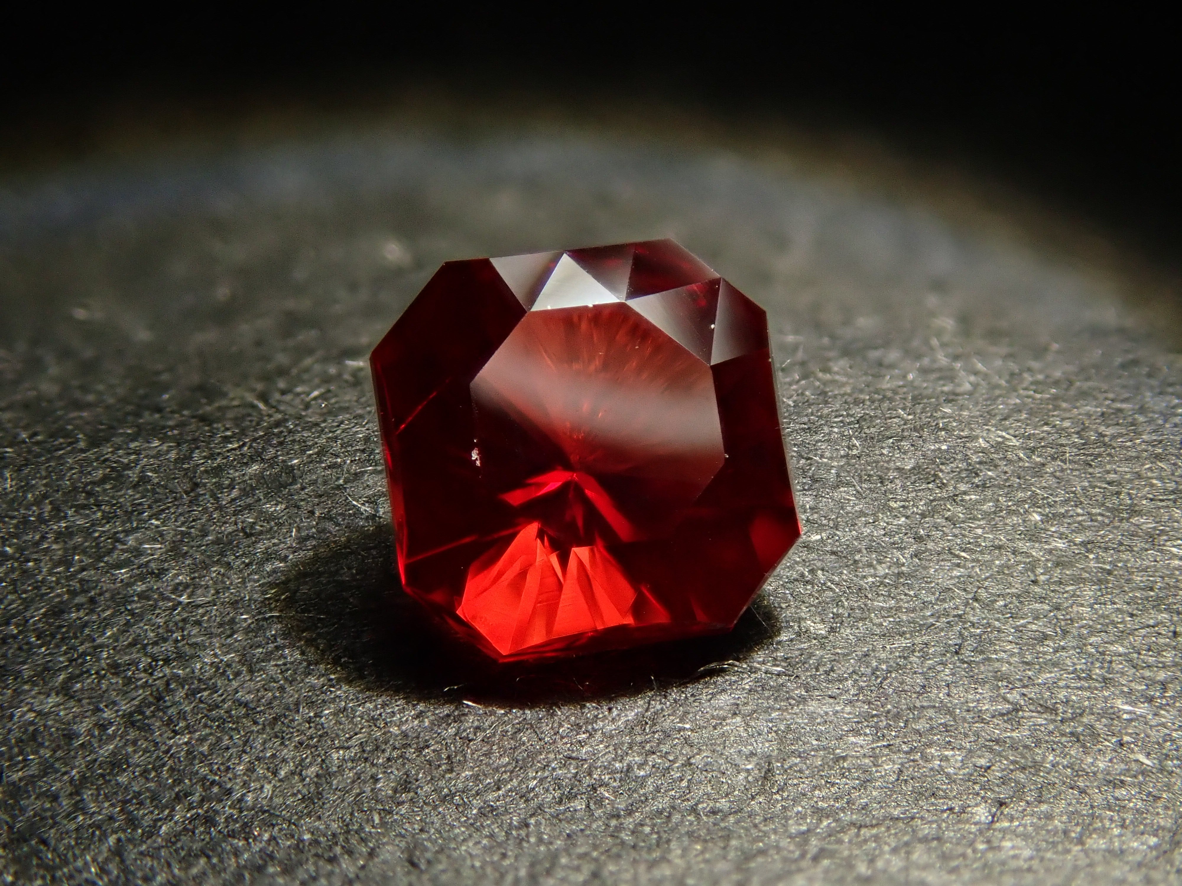 [12561264] Tibetan Andesine 0.348ct Loose Stone