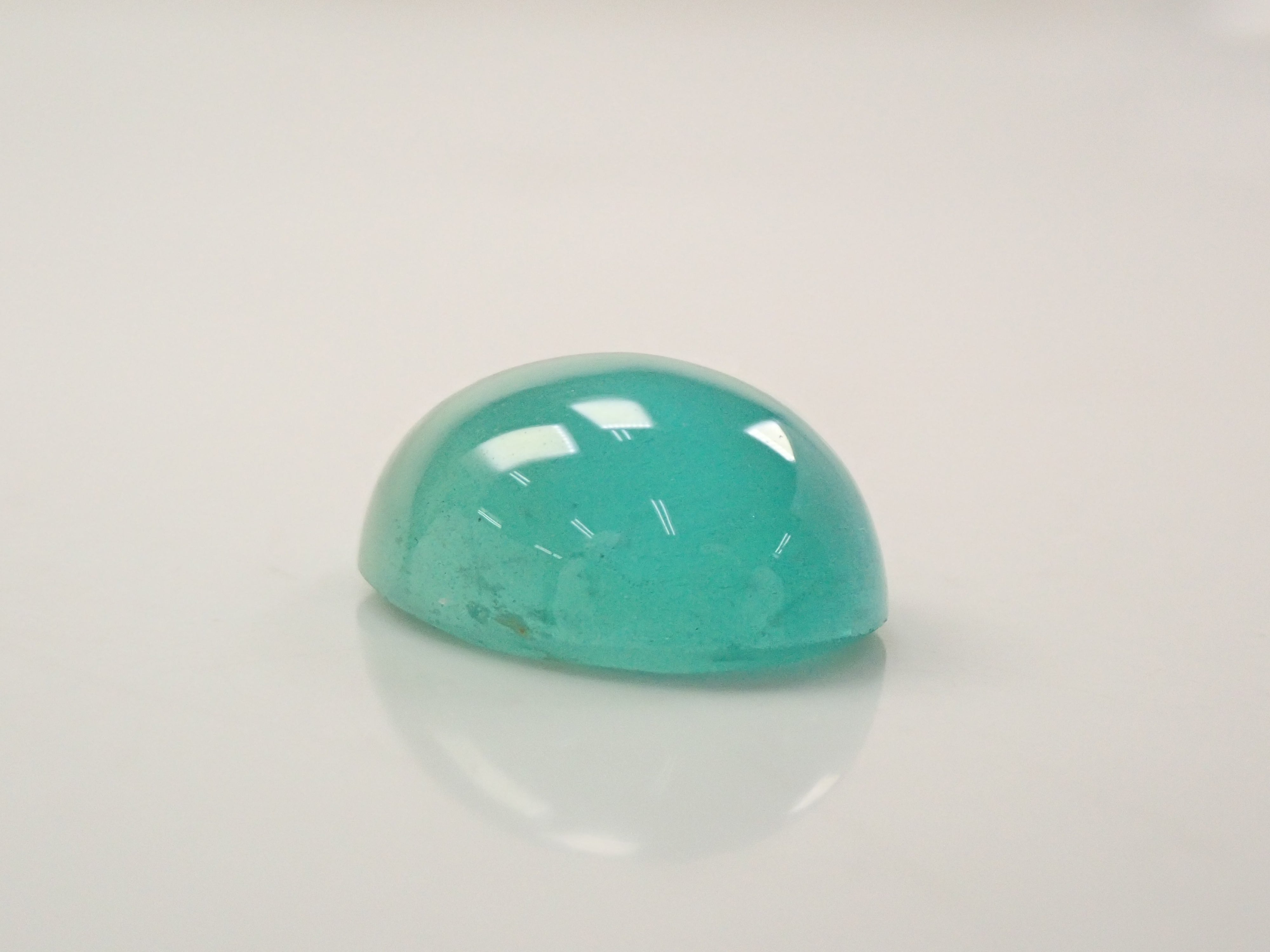 【Lottery Sale 0731_08】Brazilian Emerald Cat's Eye 6.083ct Loose Gemstone with Japanese and German Gemological Report