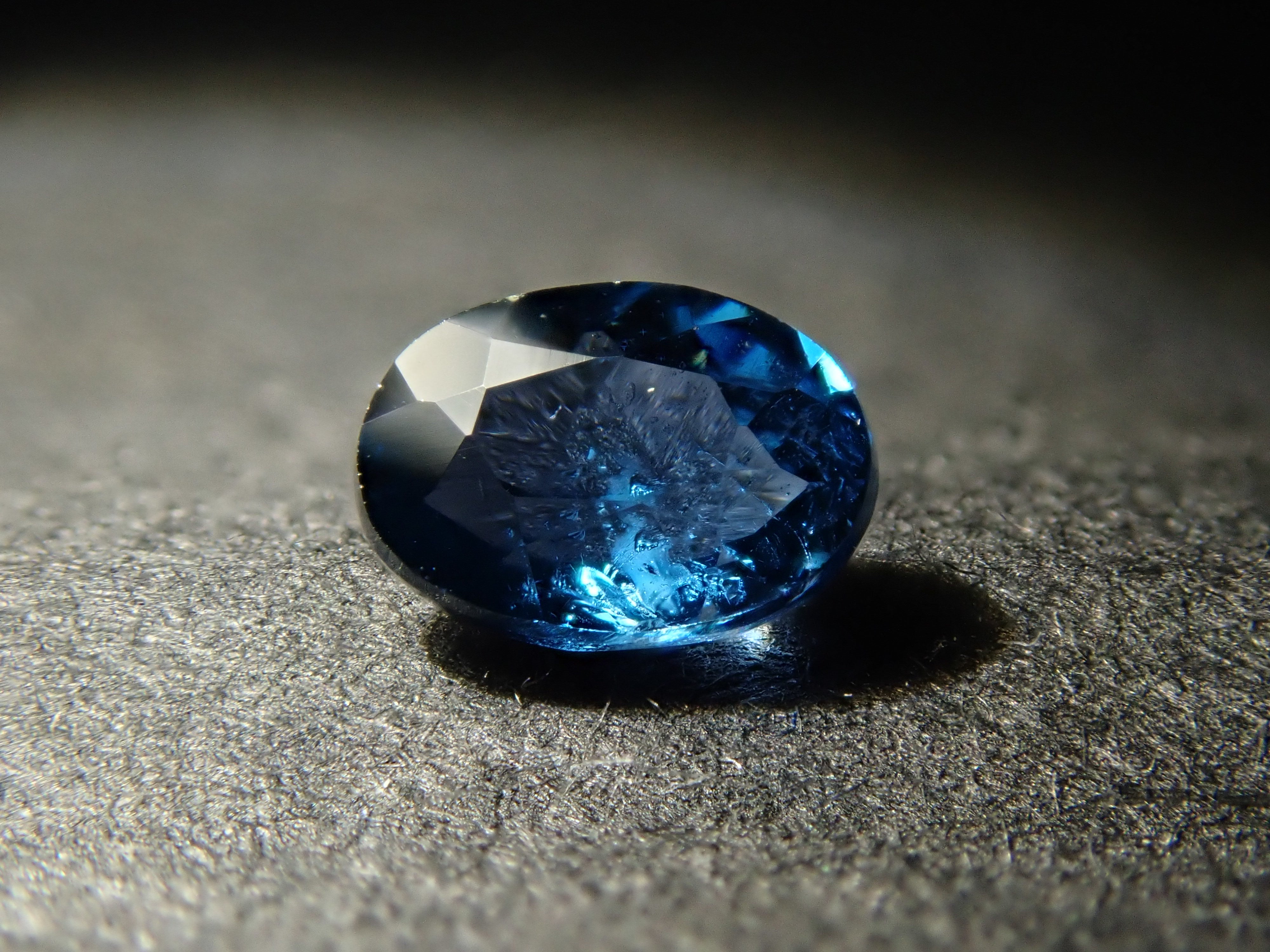 [12546159] Spinel 0.170ct Loose Stone