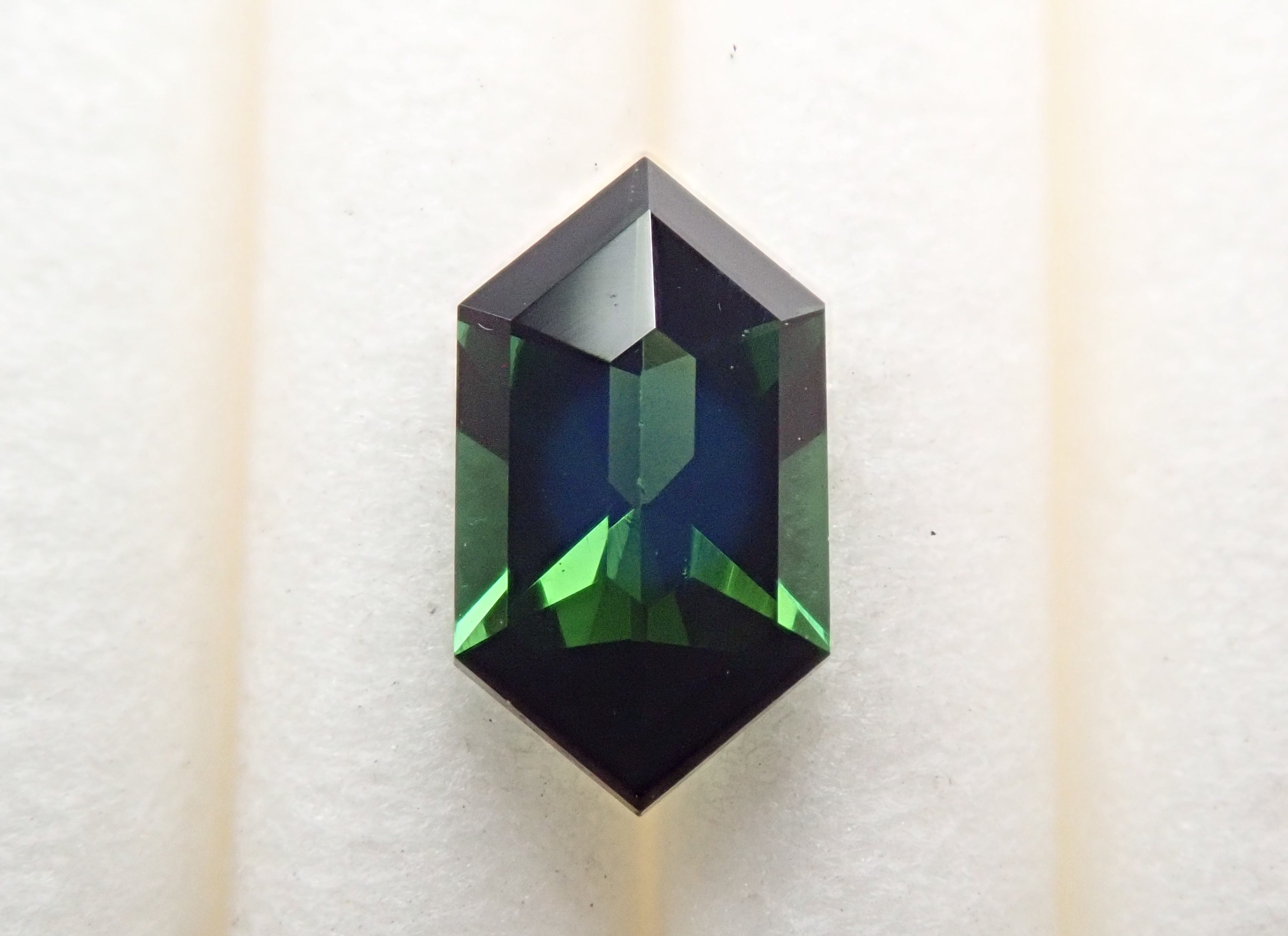 [Mr. Sanjay] Green tourmaline 0.388ct loose