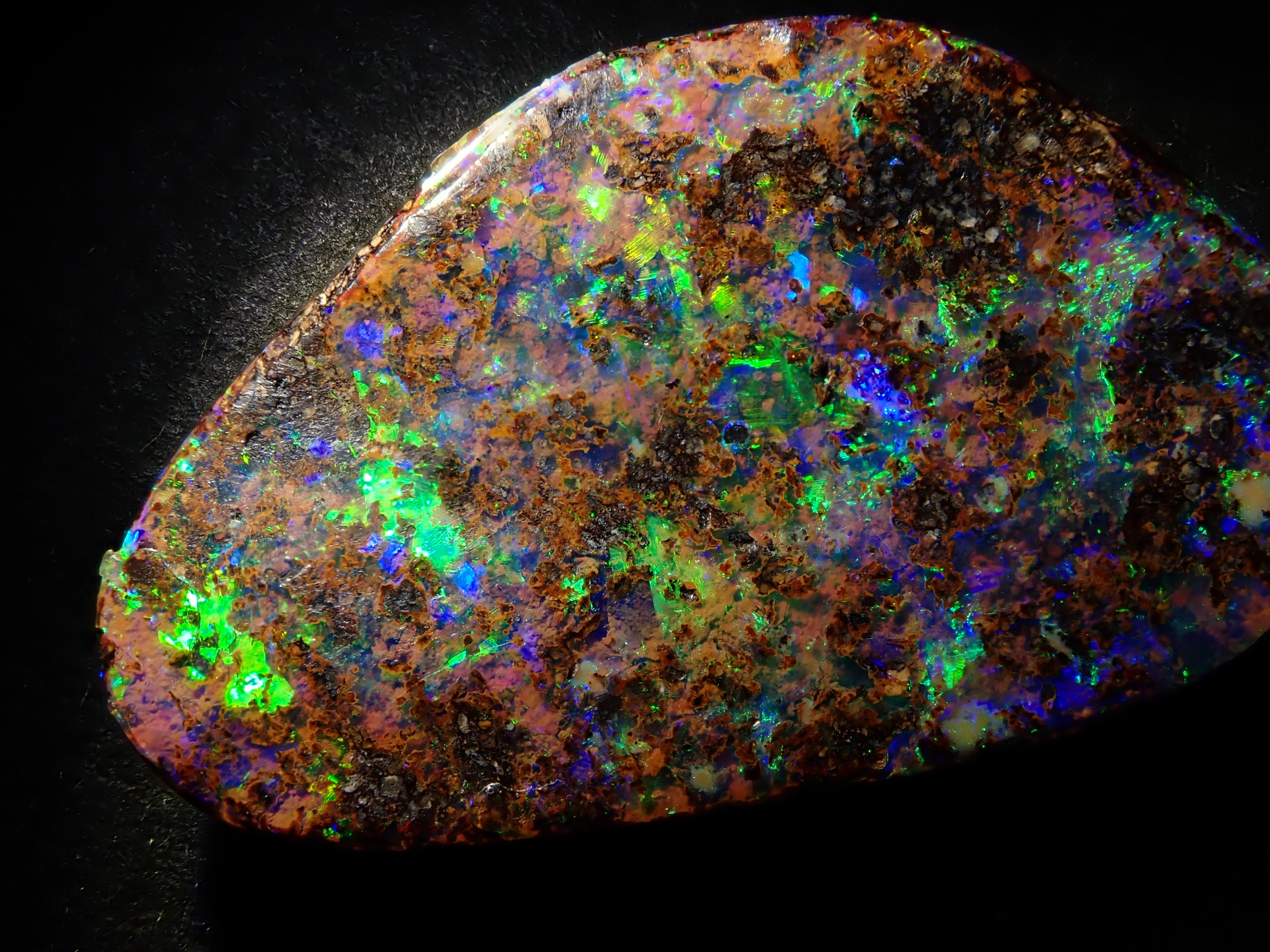 オーストラリア産ボルダーオパール 6.152ctルース