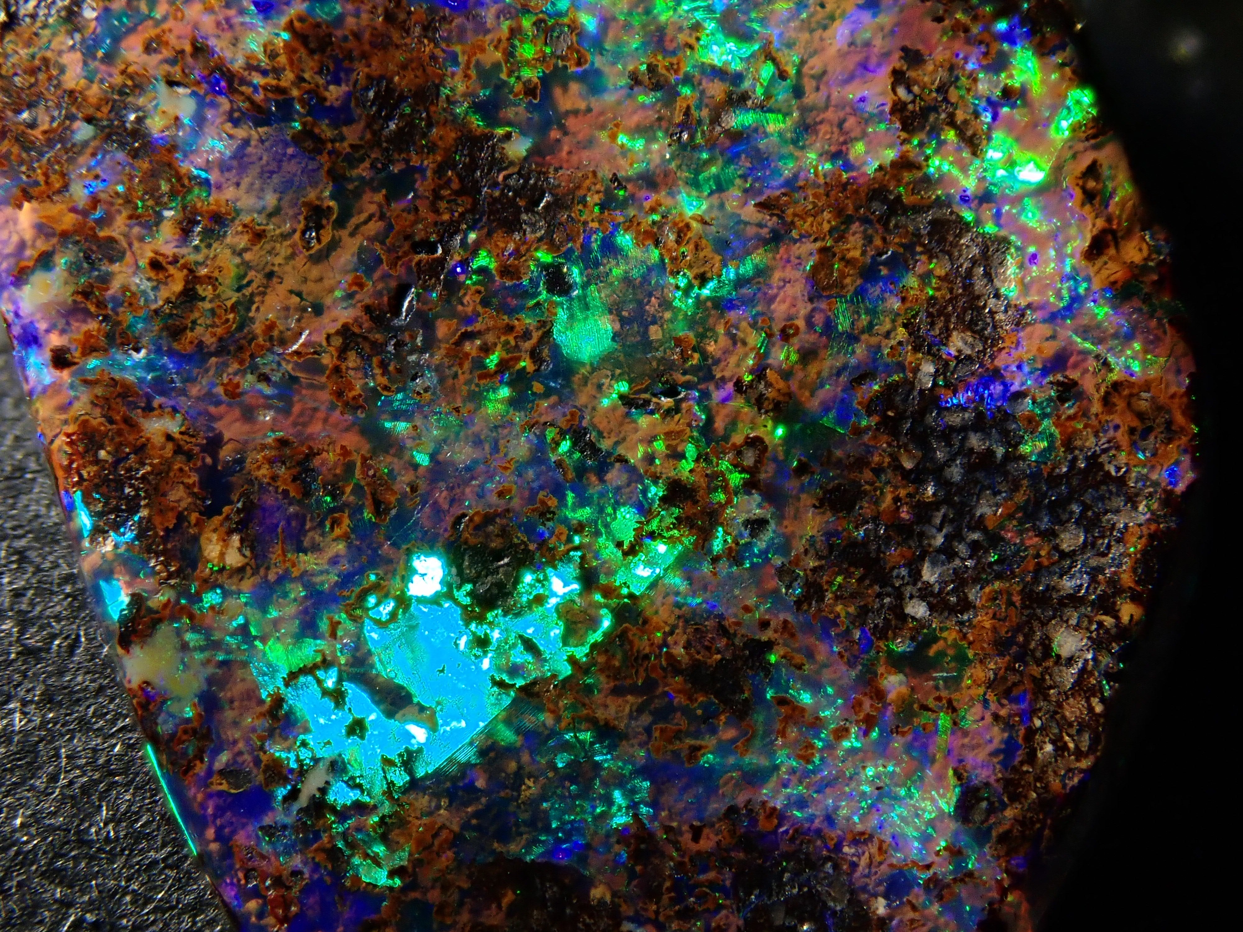 オーストラリア産ボルダーオパール 6.152ctルース