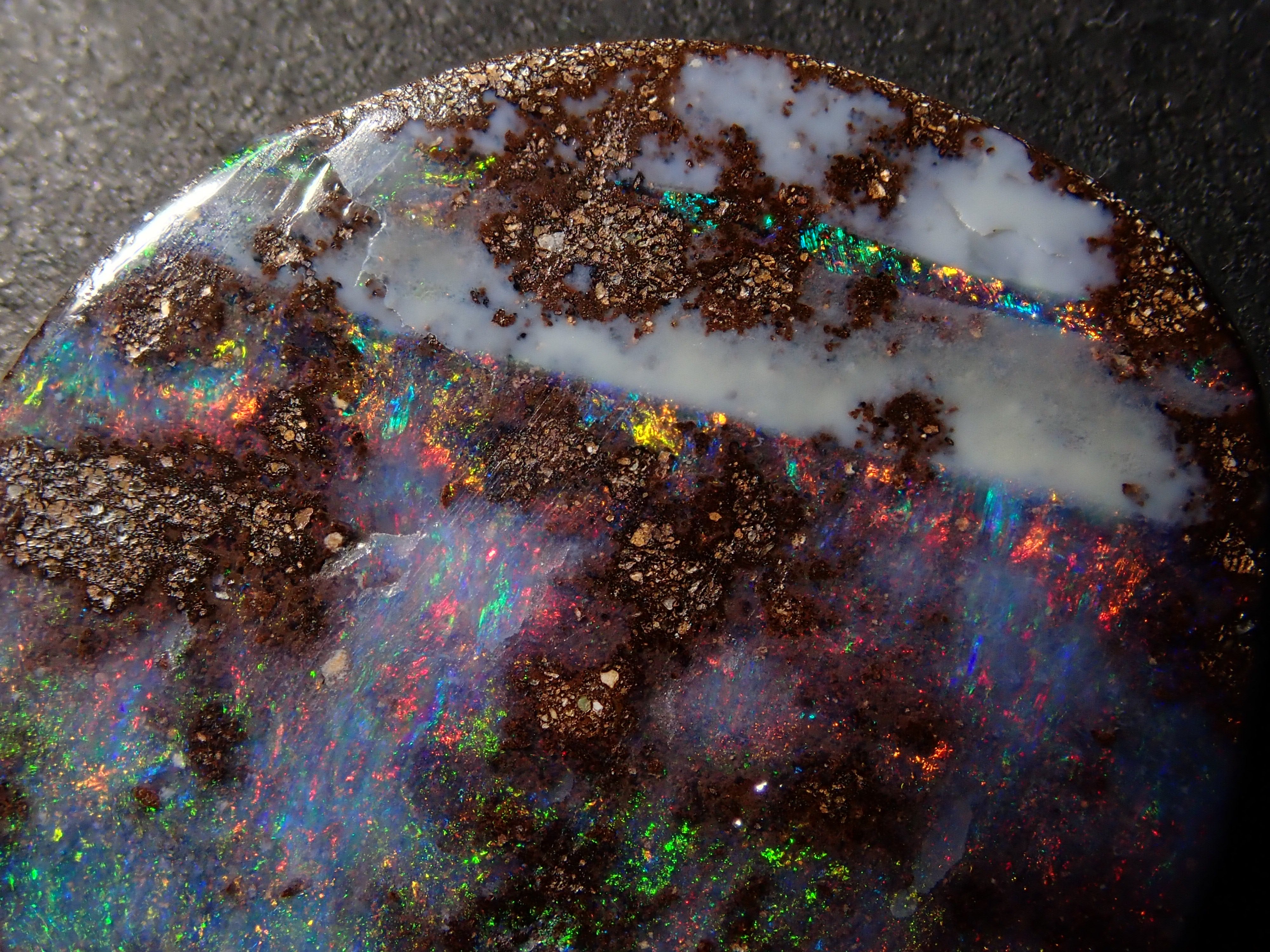 【2/8 22時販売】オーストラリア産ボルダーオパール 15.004ctルース