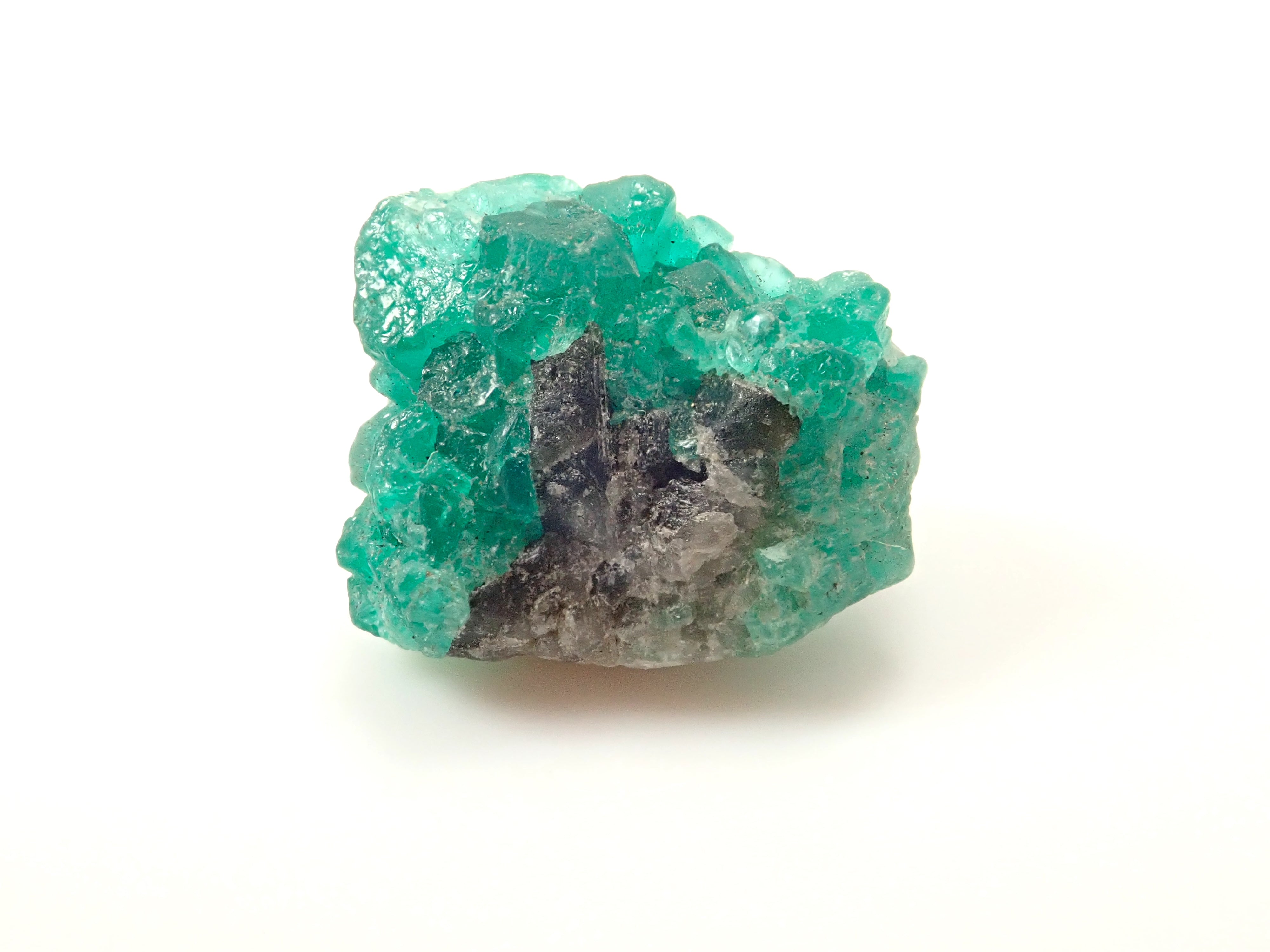 【2/10 22時販売】コロンビア産エメラルド 8.90ct原石