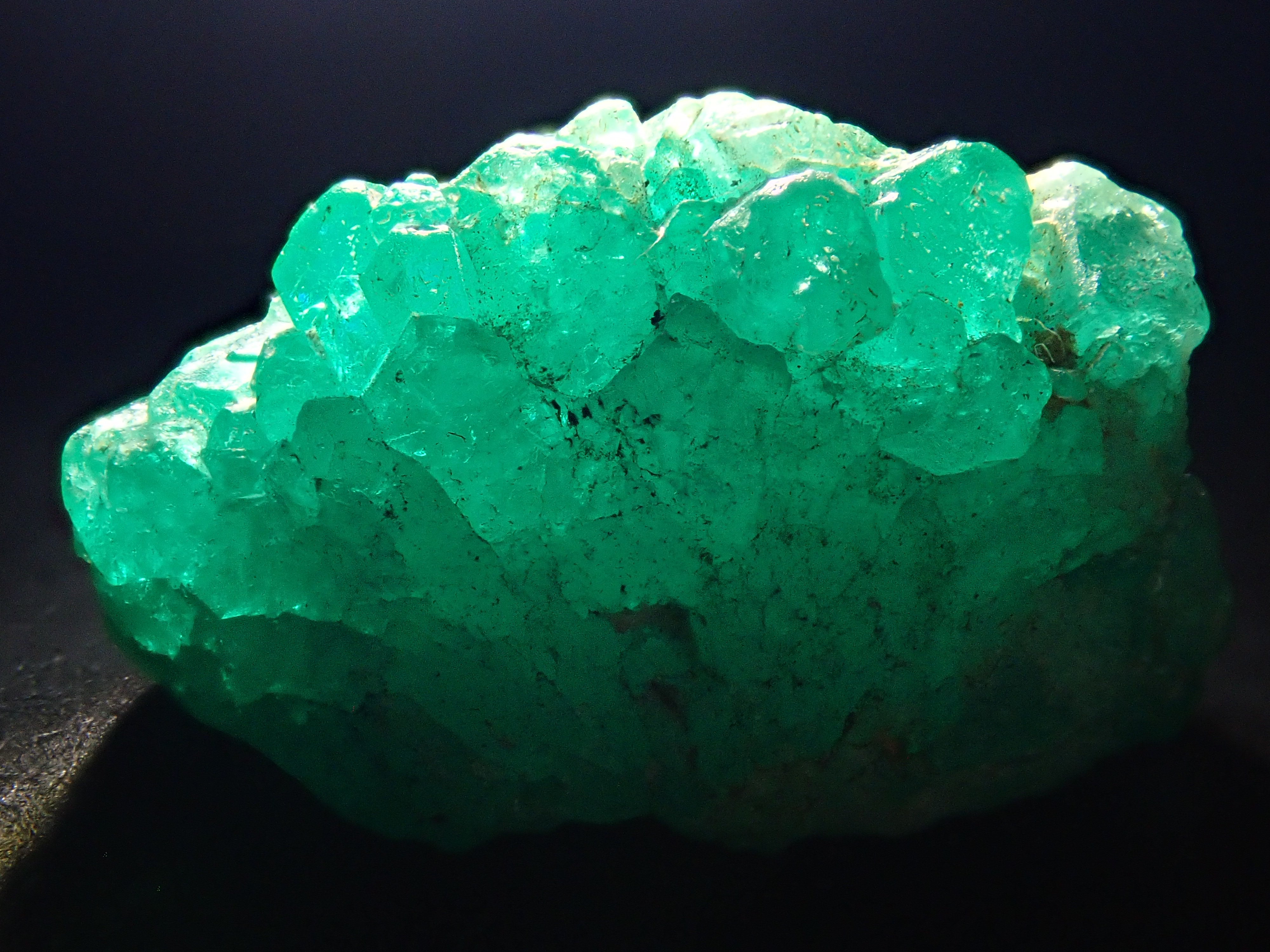 【2/10 22時販売】コロンビア産エメラルド 10.940ct原石