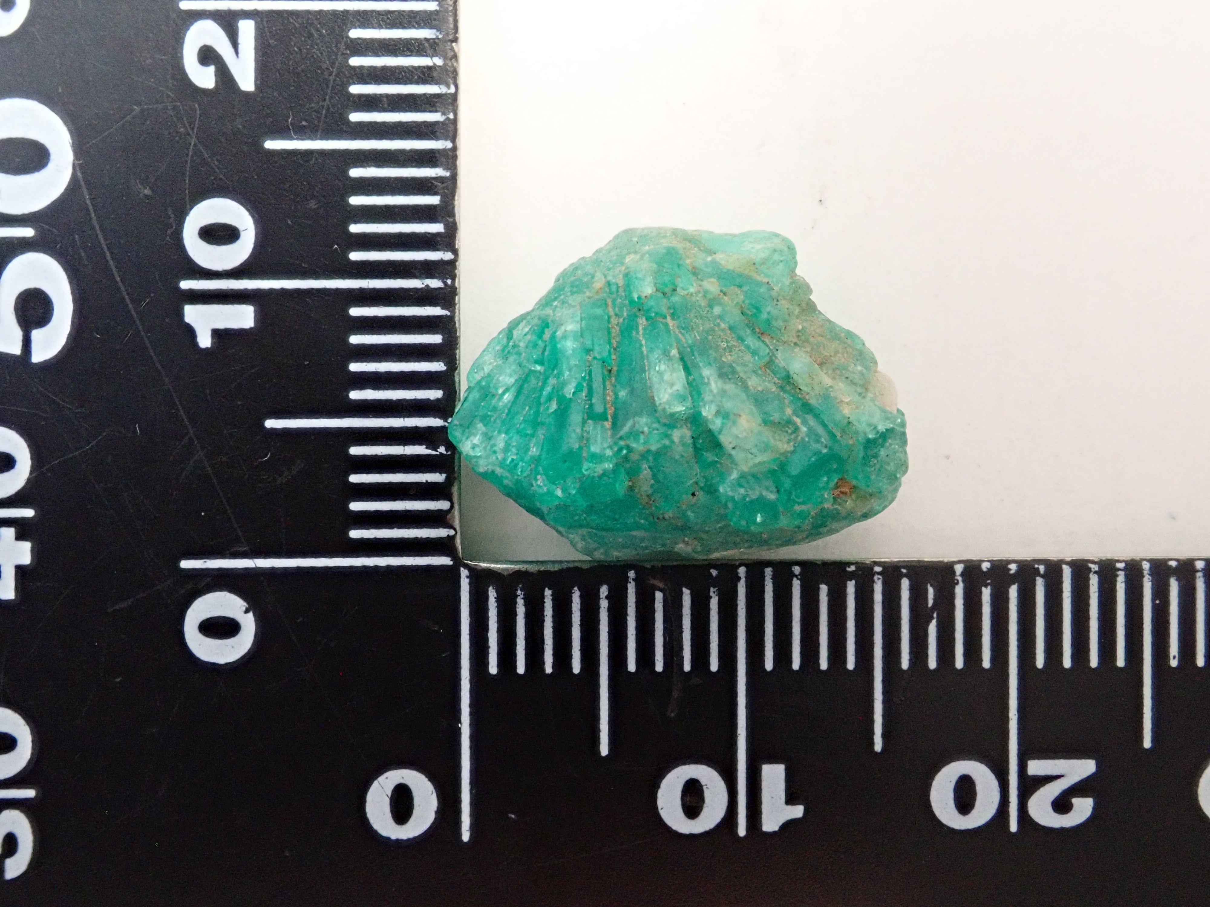 【2/10 22時販売】コロンビア産エメラルド 10.940ct原石