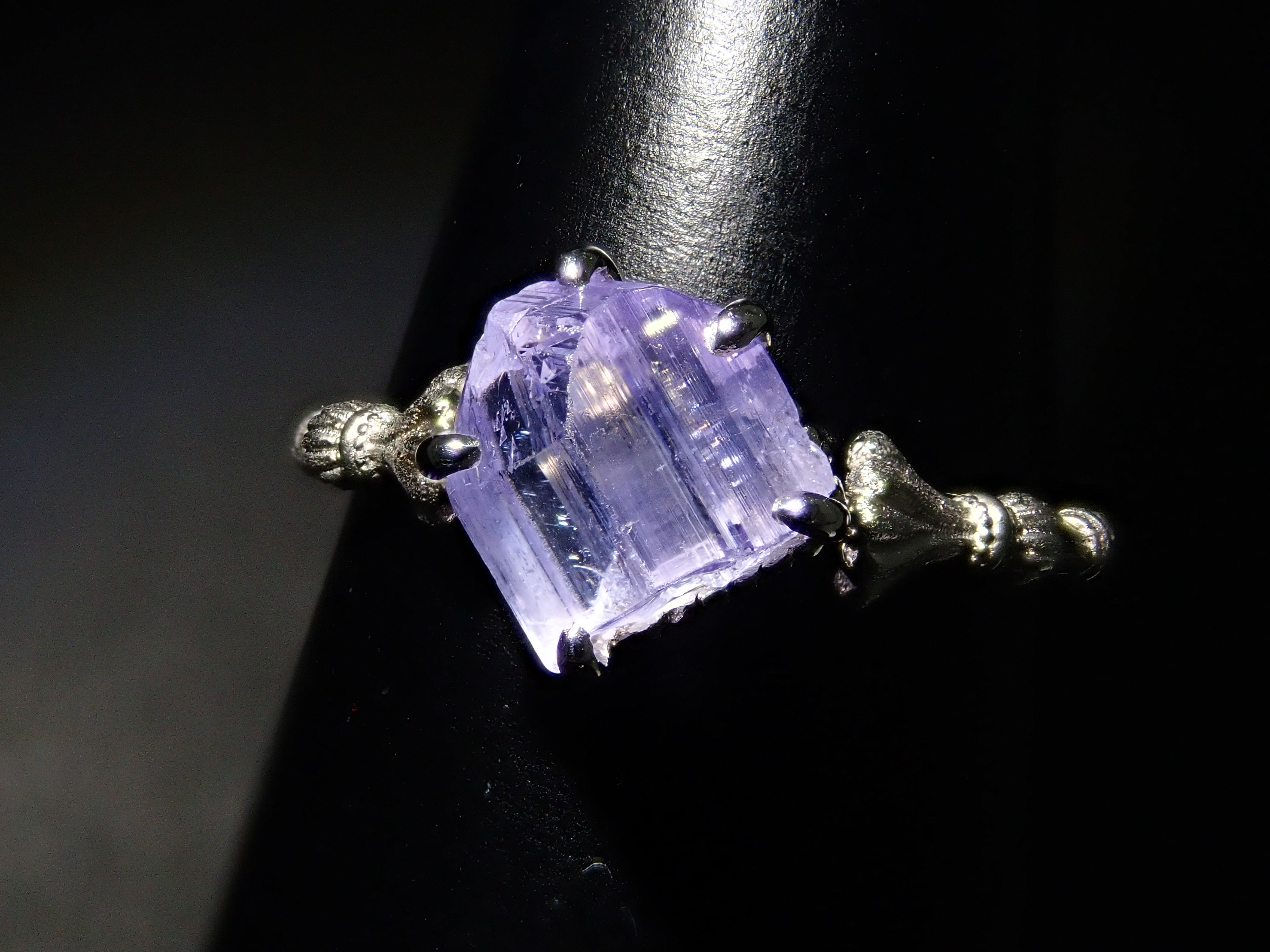 【抽選販売0216_06】Pt950 タンザニア産ラベンダータンザナイト 1.51ct リング