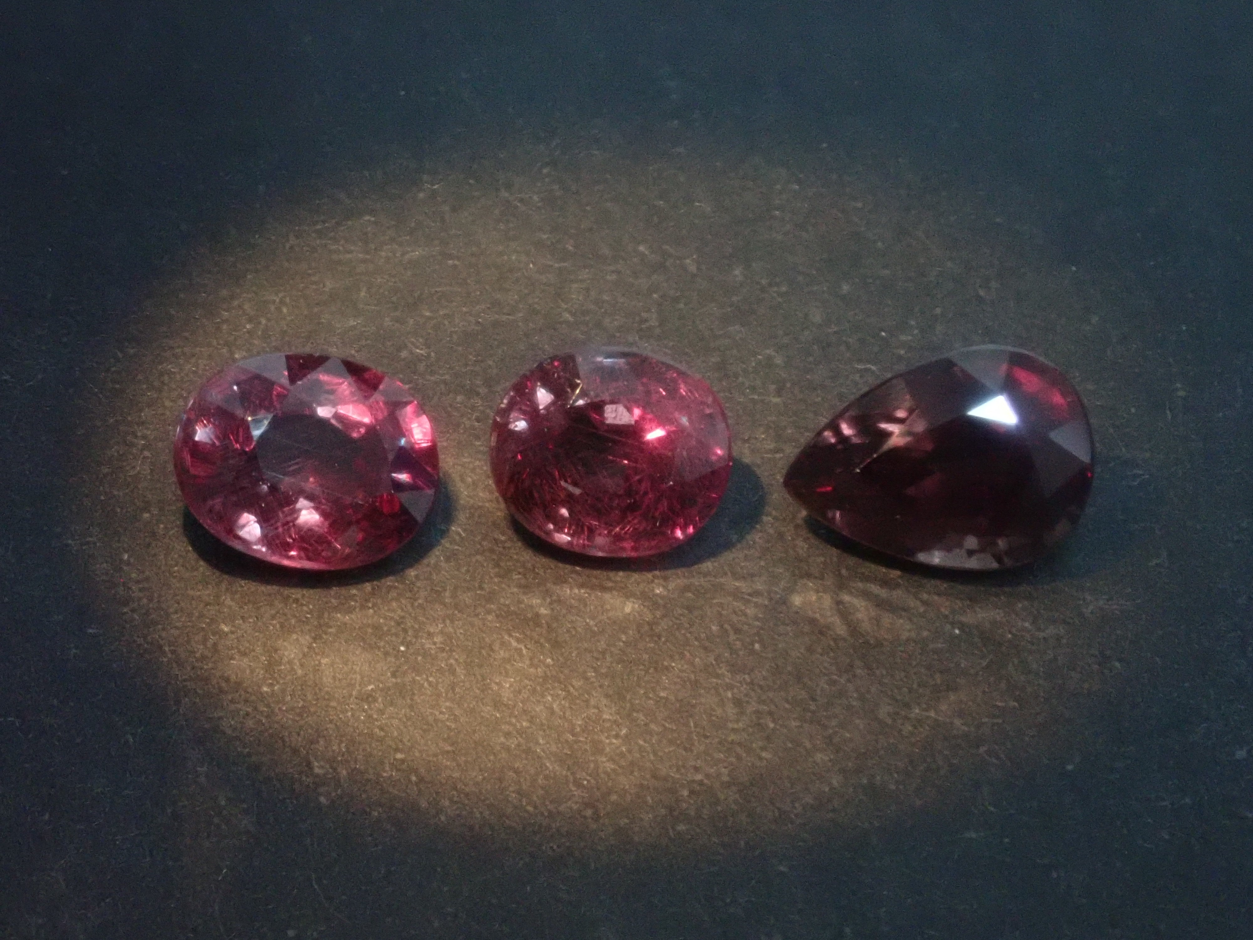 【2/21 22時販売】《限定10石》カラーチェンジガチャ💎通常39,800円のロシア産アレキサンドライトやブラジル産アレキサンドライト、タンザニア産カラーチェンジガーネットの3種類《複数購入割引有》