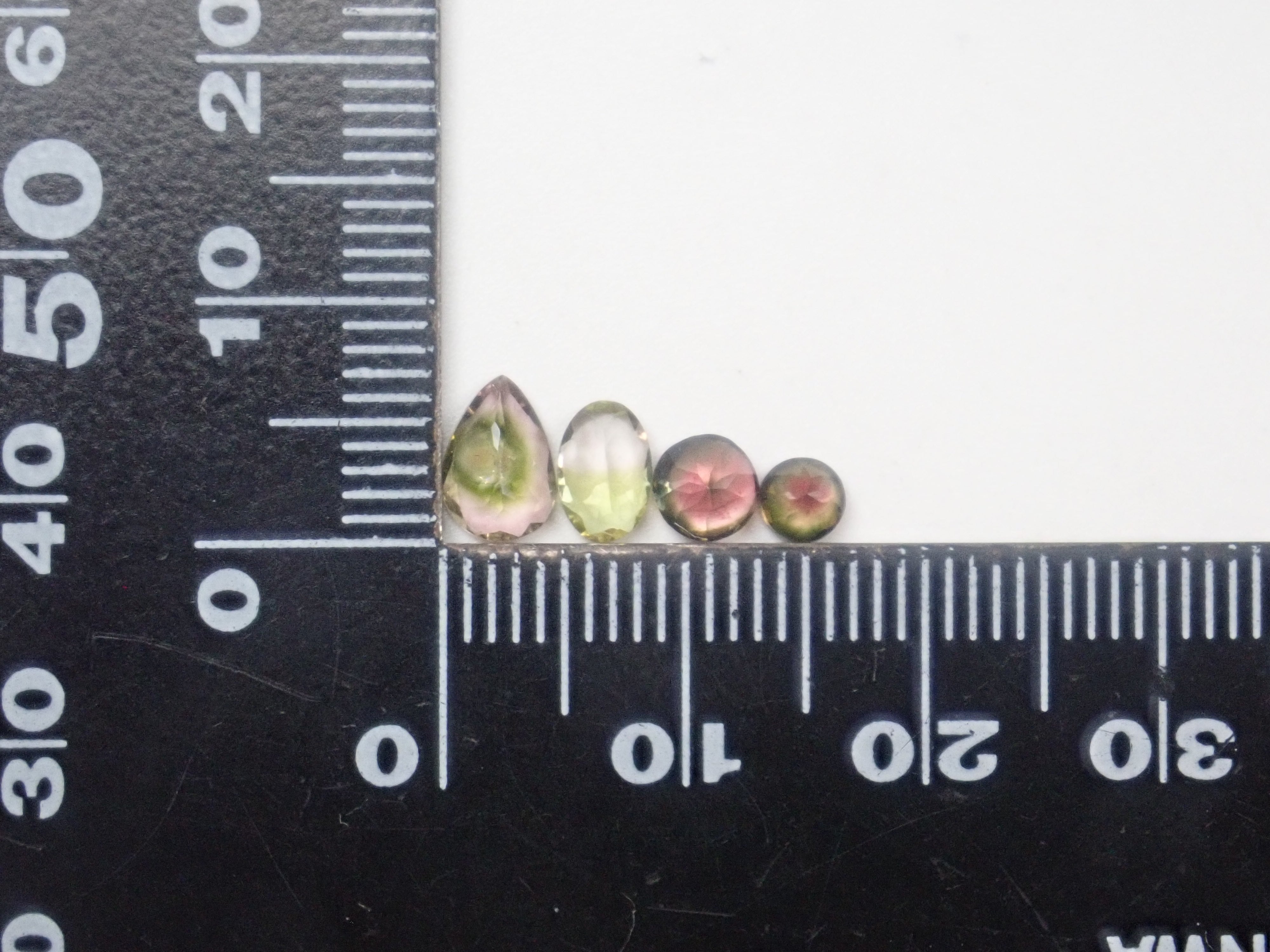 【2/22 22時販売】《限定13石》バイカラーガチャ💎通常79,800円のバイカラースフェーン、通常39,800円のパーティーカラーパライバトルマリンなど《複数購入割引有》