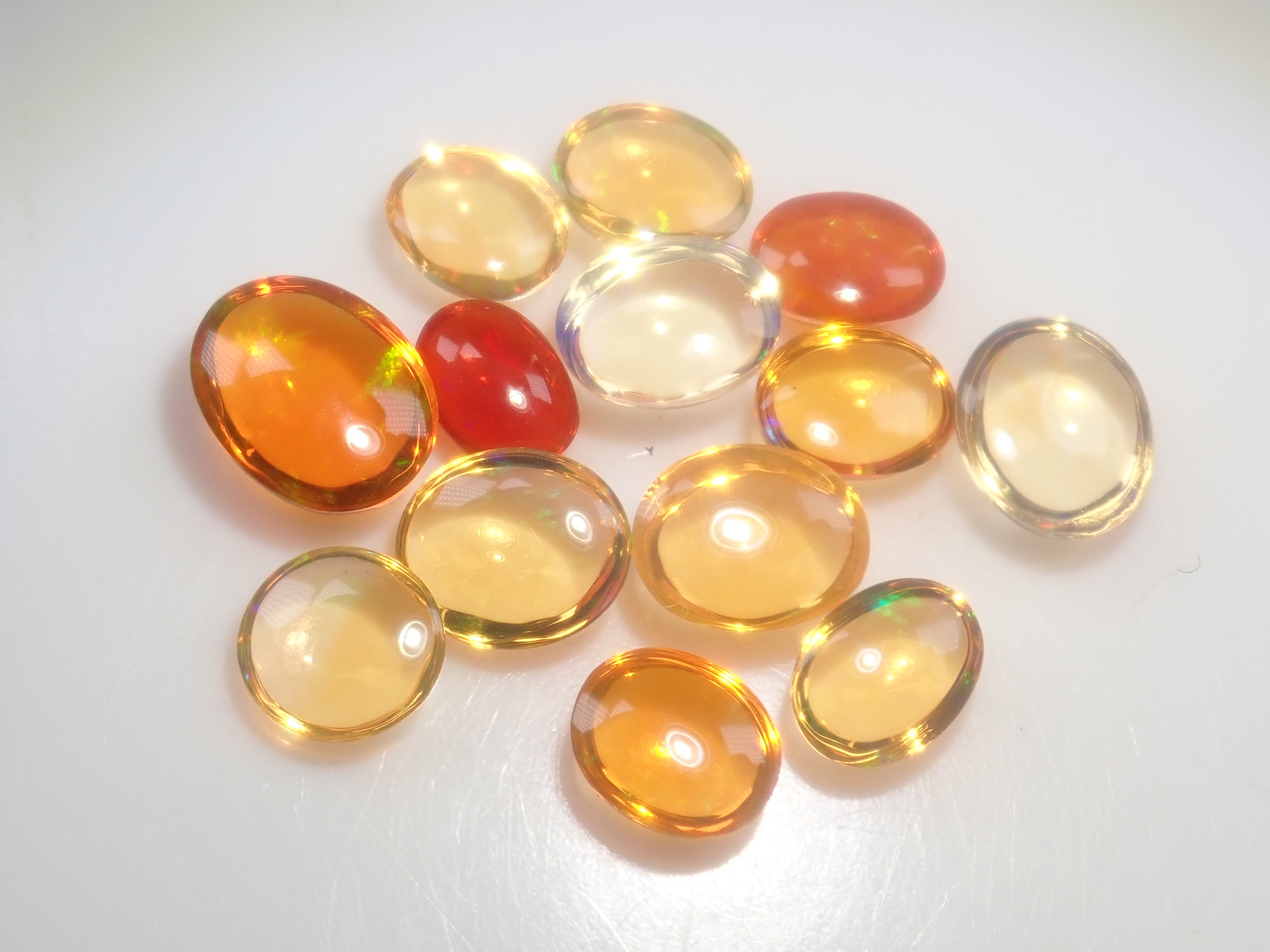 【2/22 22時販売】《限定13石》メキシコ産オパール（カボションカット）ガチャ《複数購入割引有》