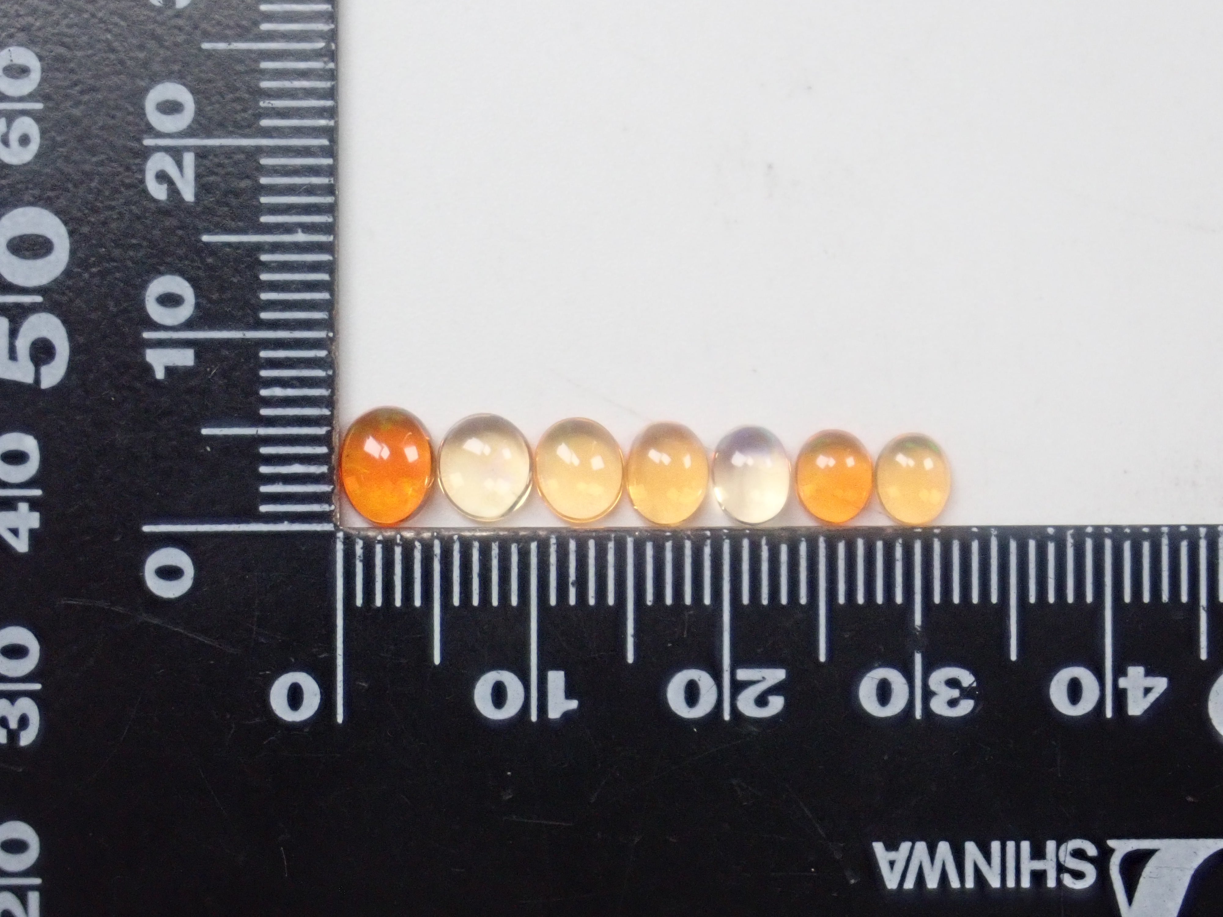 【2/22 22時販売】《限定13石》メキシコ産オパール（カボションカット）ガチャ《複数購入割引有》