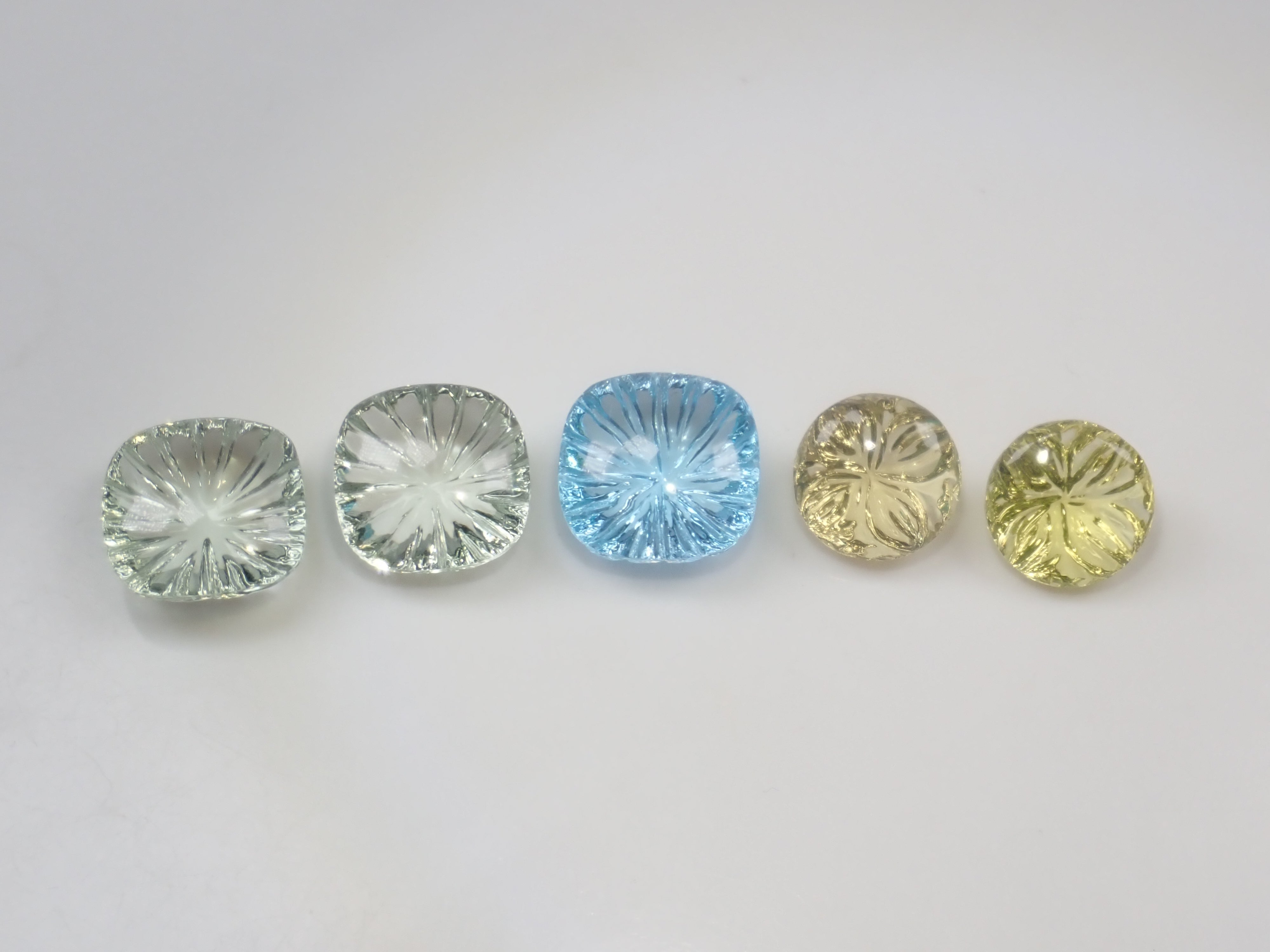 【2/11  22時販売】《限定5石》カービングガチャ💎グリーンクォーツ、レモンクォーツ、ブルートパーズ《複数購入割引有》