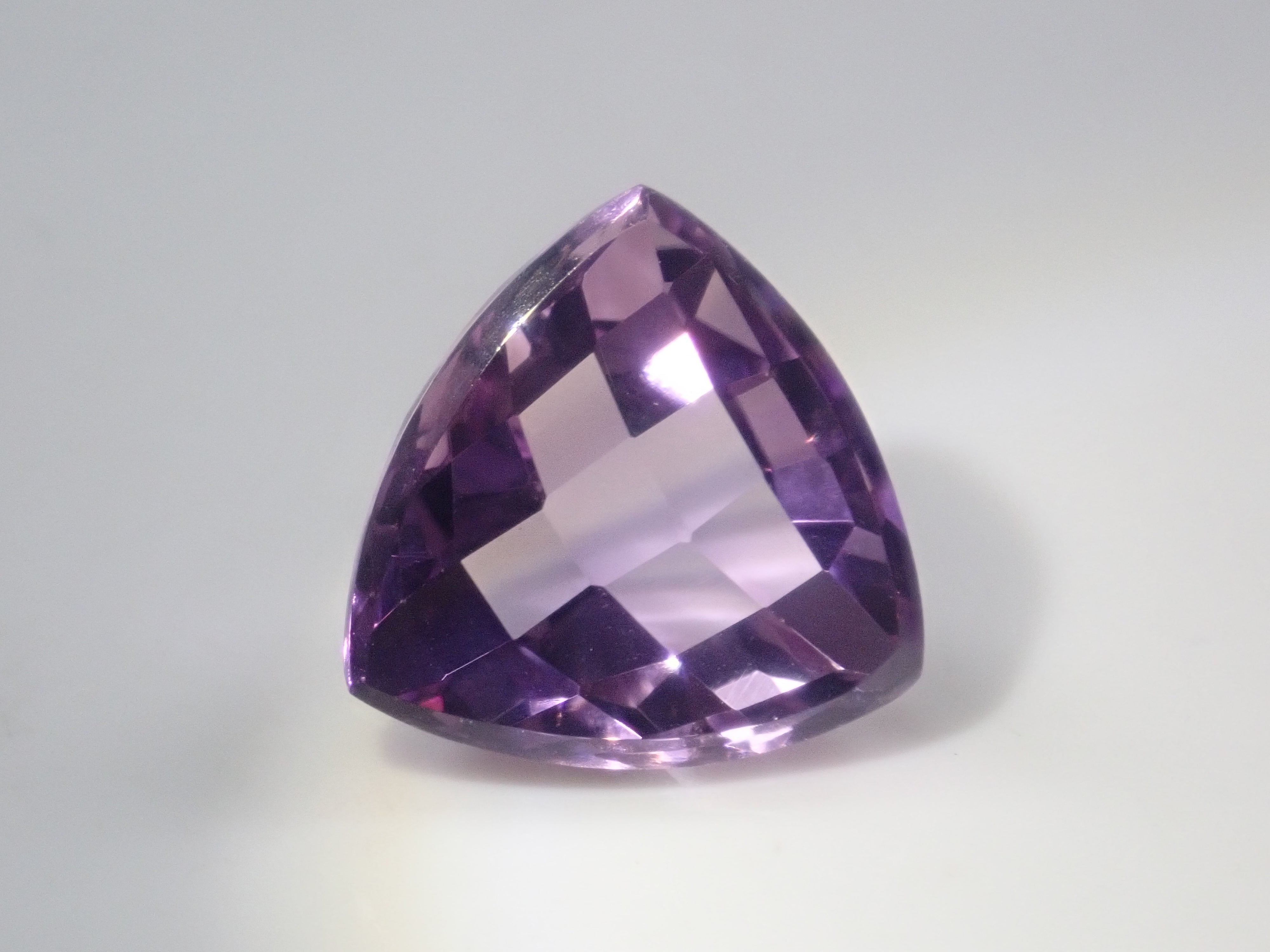 【2/14  22時販売】《限定12石》通常69,800円の20mmさくらインカットやダンデライオンカットを含む5ct以上ビッグジェムガチャ💎《複数購入割引有》