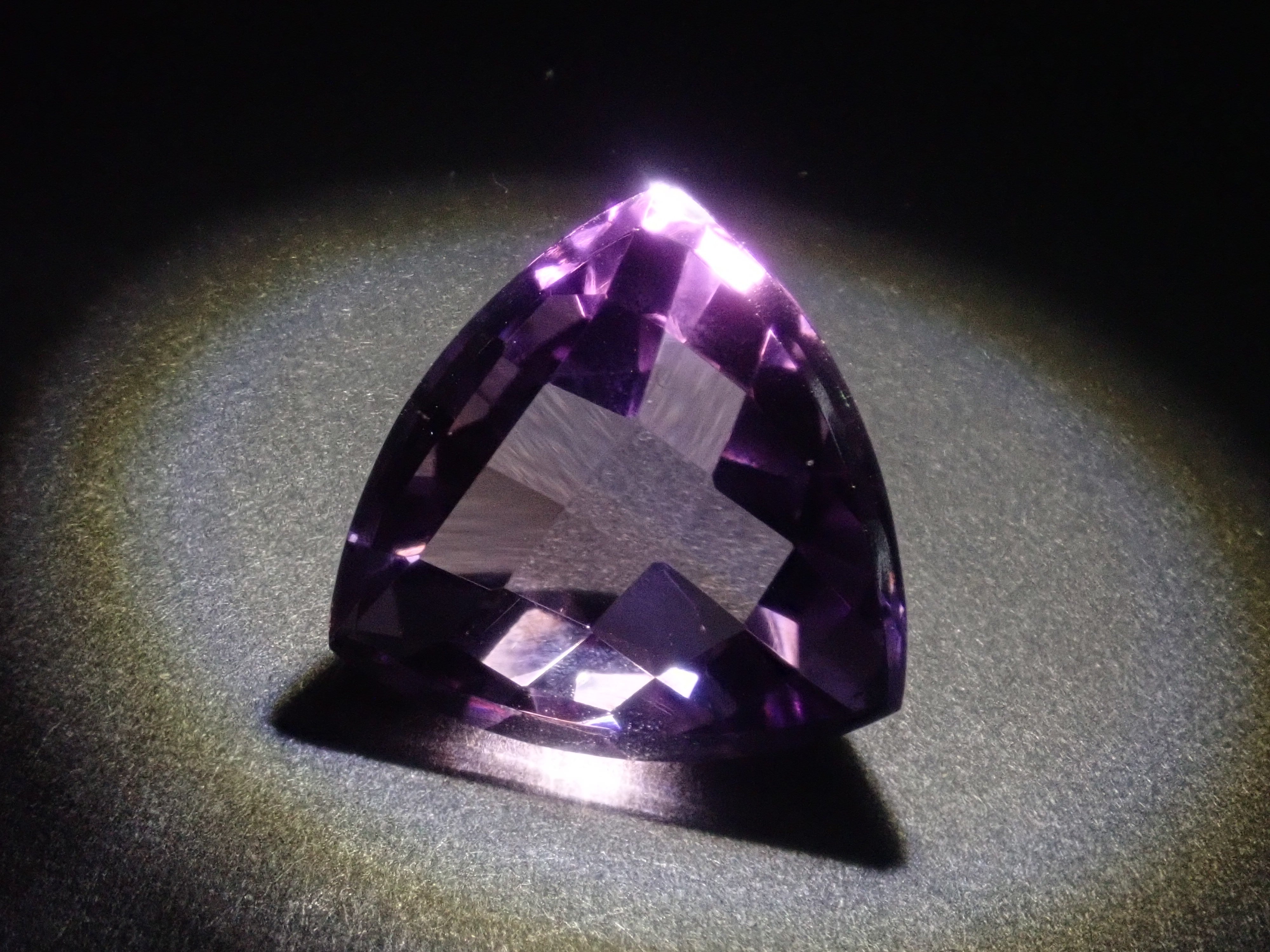 【2/14  22時販売】《限定12石》通常69,800円の20mmさくらインカットやダンデライオンカットを含む5ct以上ビッグジェムガチャ💎《複数購入割引有》