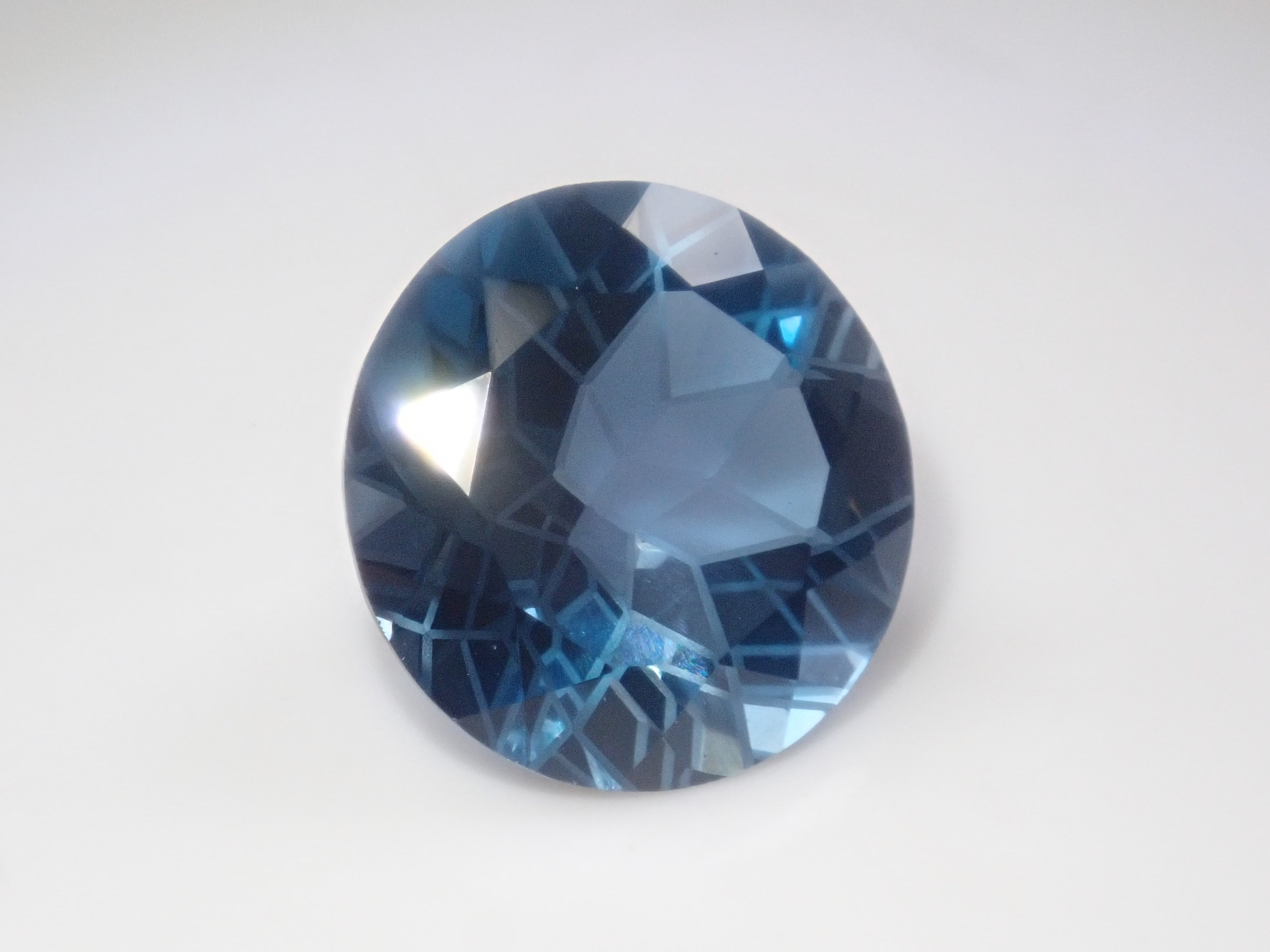 【2/14  22時販売】《限定12石》通常69,800円の20mmさくらインカットやダンデライオンカットを含む5ct以上ビッグジェムガチャ💎《複数購入割引有》