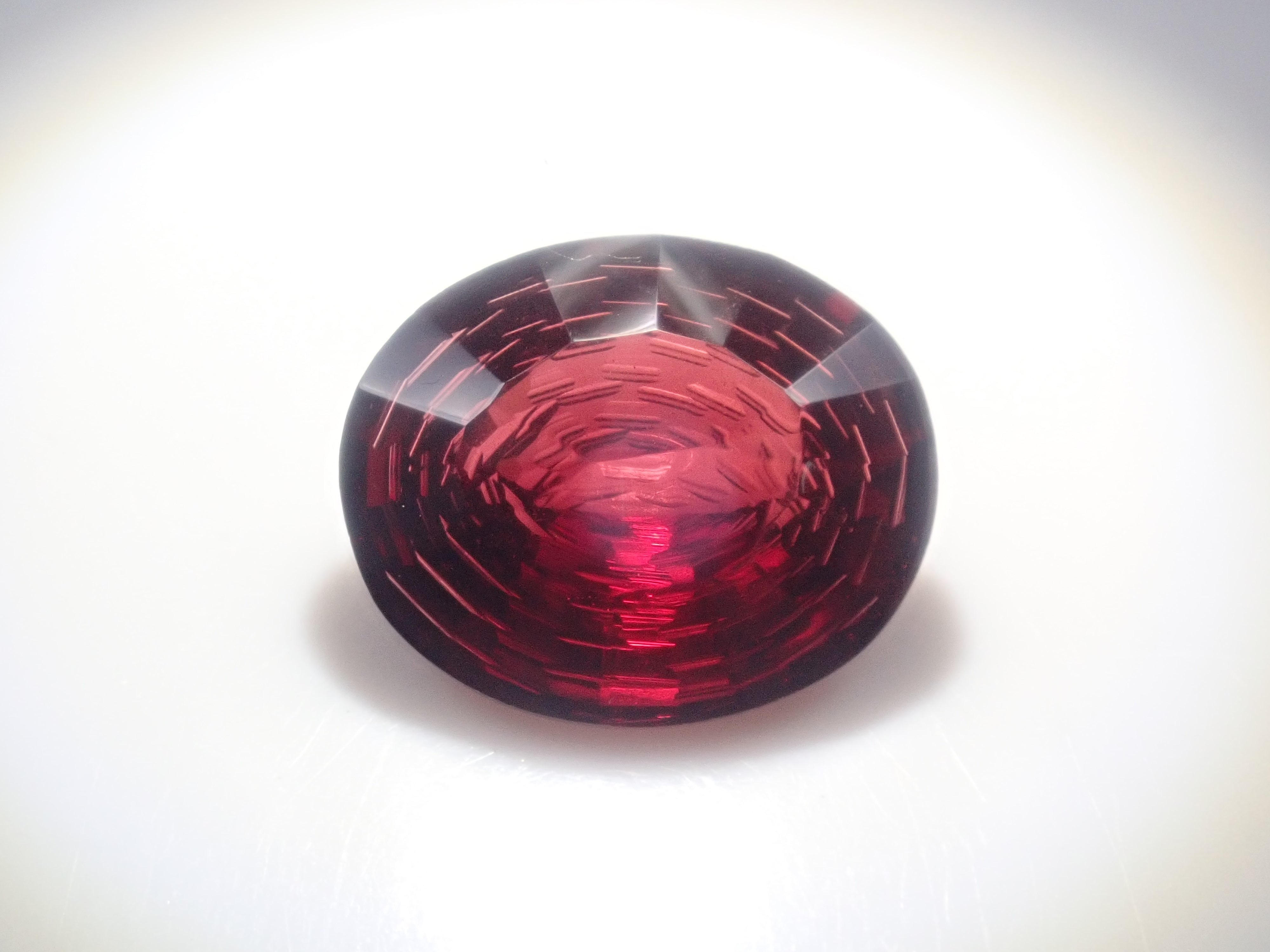 [Available at 10 PM on February 2nd] Limited to 10 stones! Takeshi Yamamoto Cut Gemstone Gacha! Fire Flower Cut Rock Crystal and More! Discounts Available for Multiple Purchases!