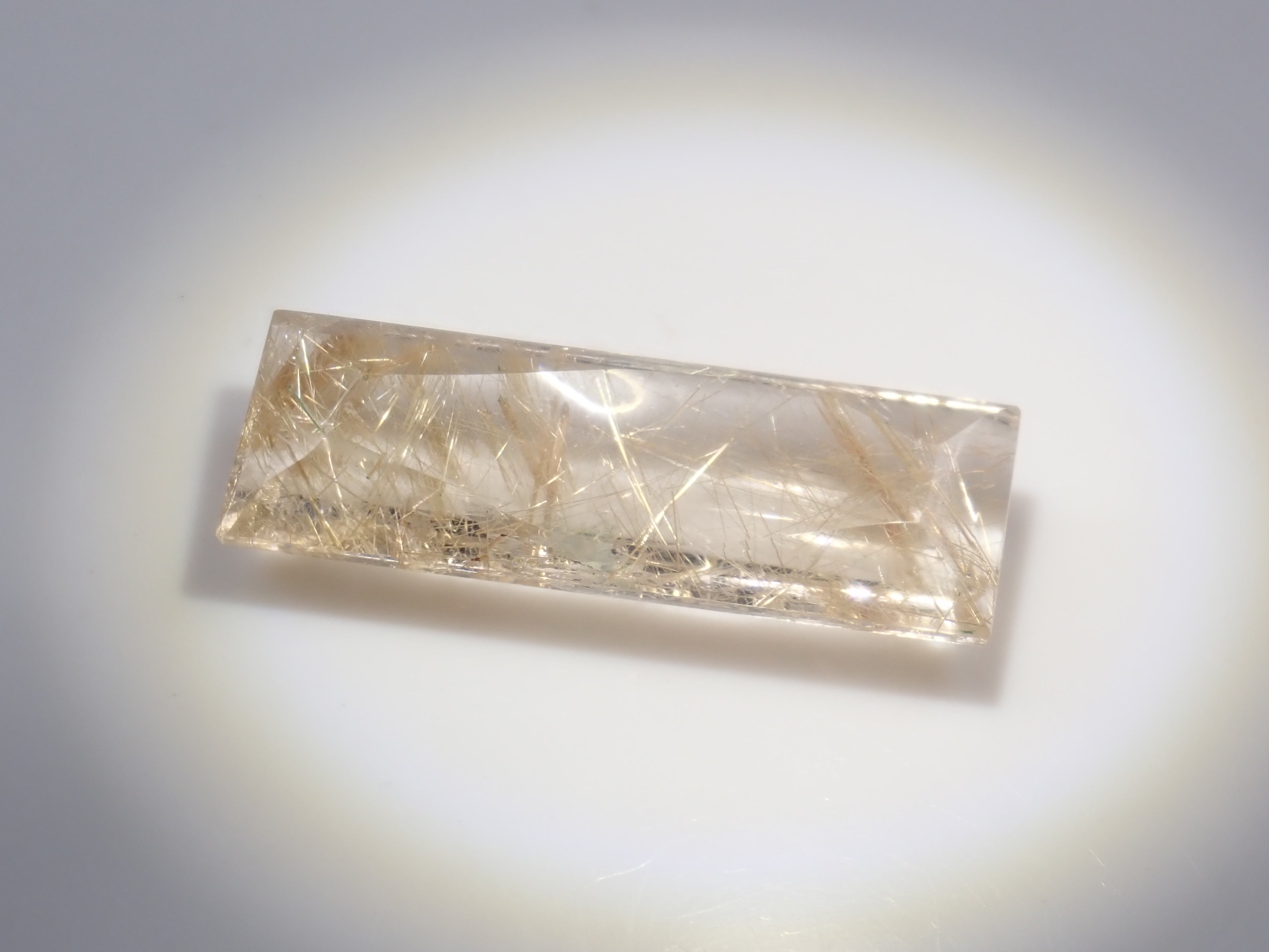 [Available at 10 PM on February 2nd] Limited to 10 stones! Takeshi Yamamoto Cut Gemstone Gacha! Fire Flower Cut Rock Crystal and More! Discounts Available for Multiple Purchases!