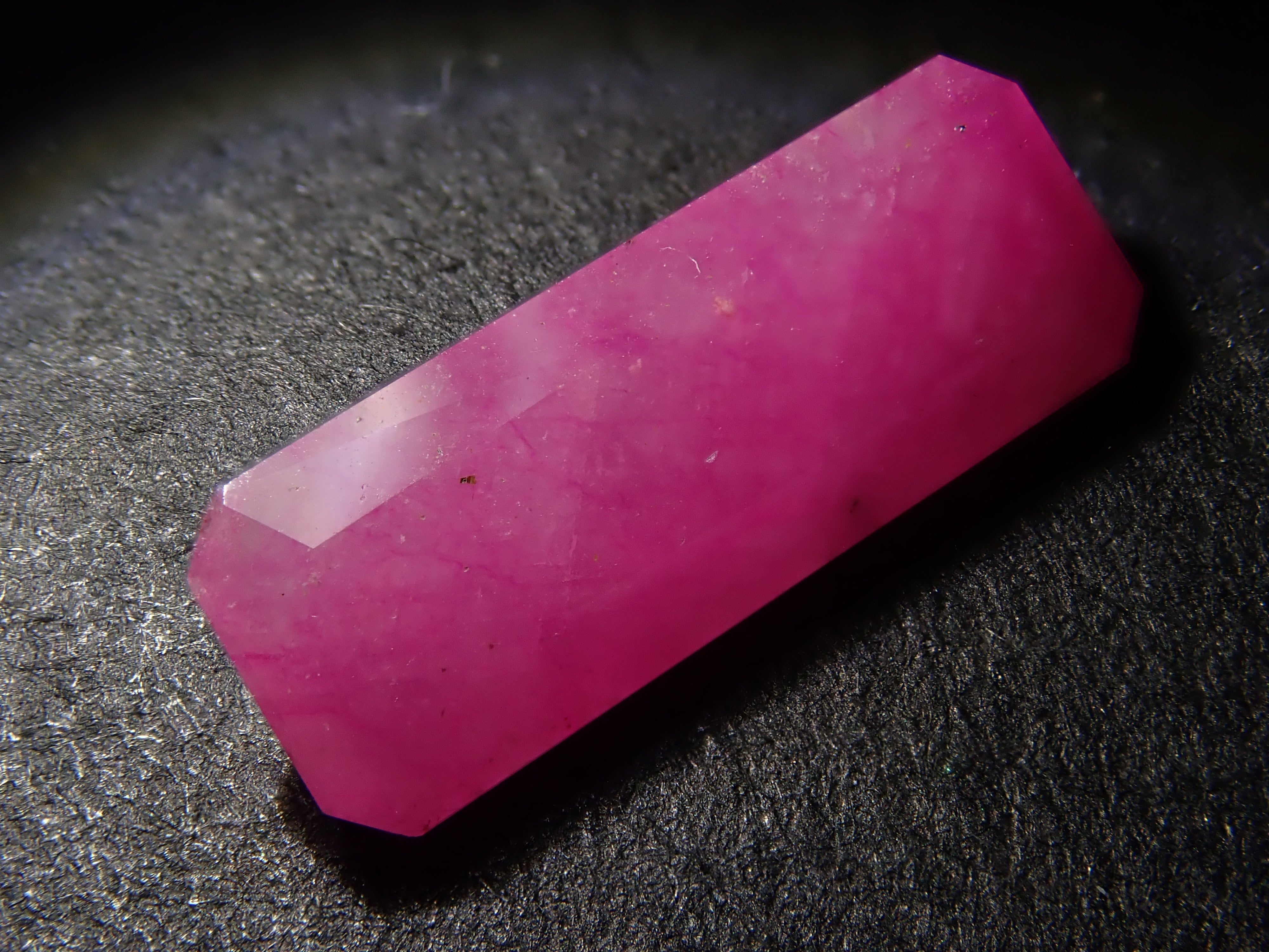 【2/15 22時販売】コンゴ産コバルトカルサイト 1.439ctルース