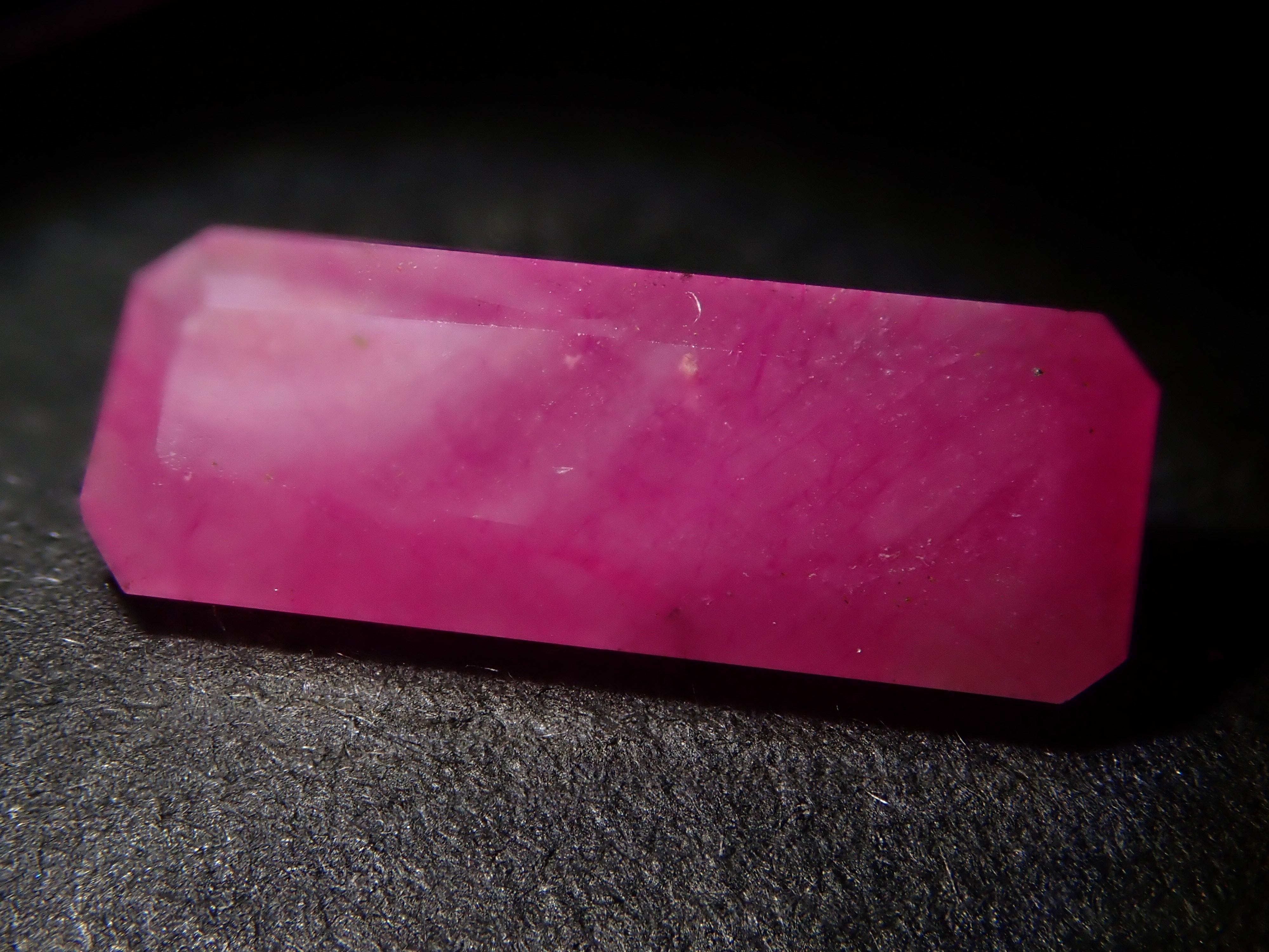 【2/15 22時販売】コンゴ産コバルトカルサイト 1.439ctルース