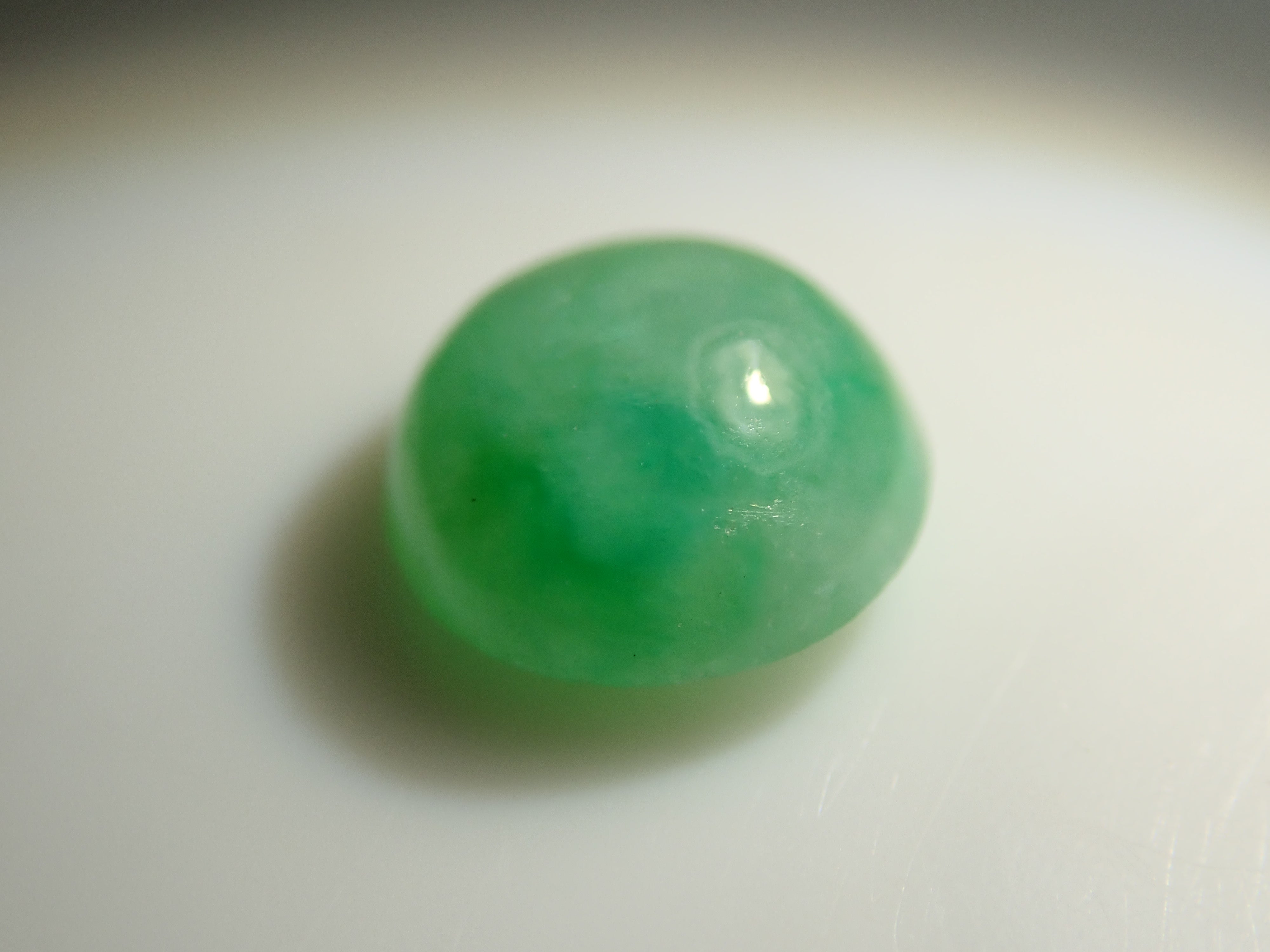 【12559997掲載】ミャンマー産翡翠（ヒスイ） 0.525ctルース