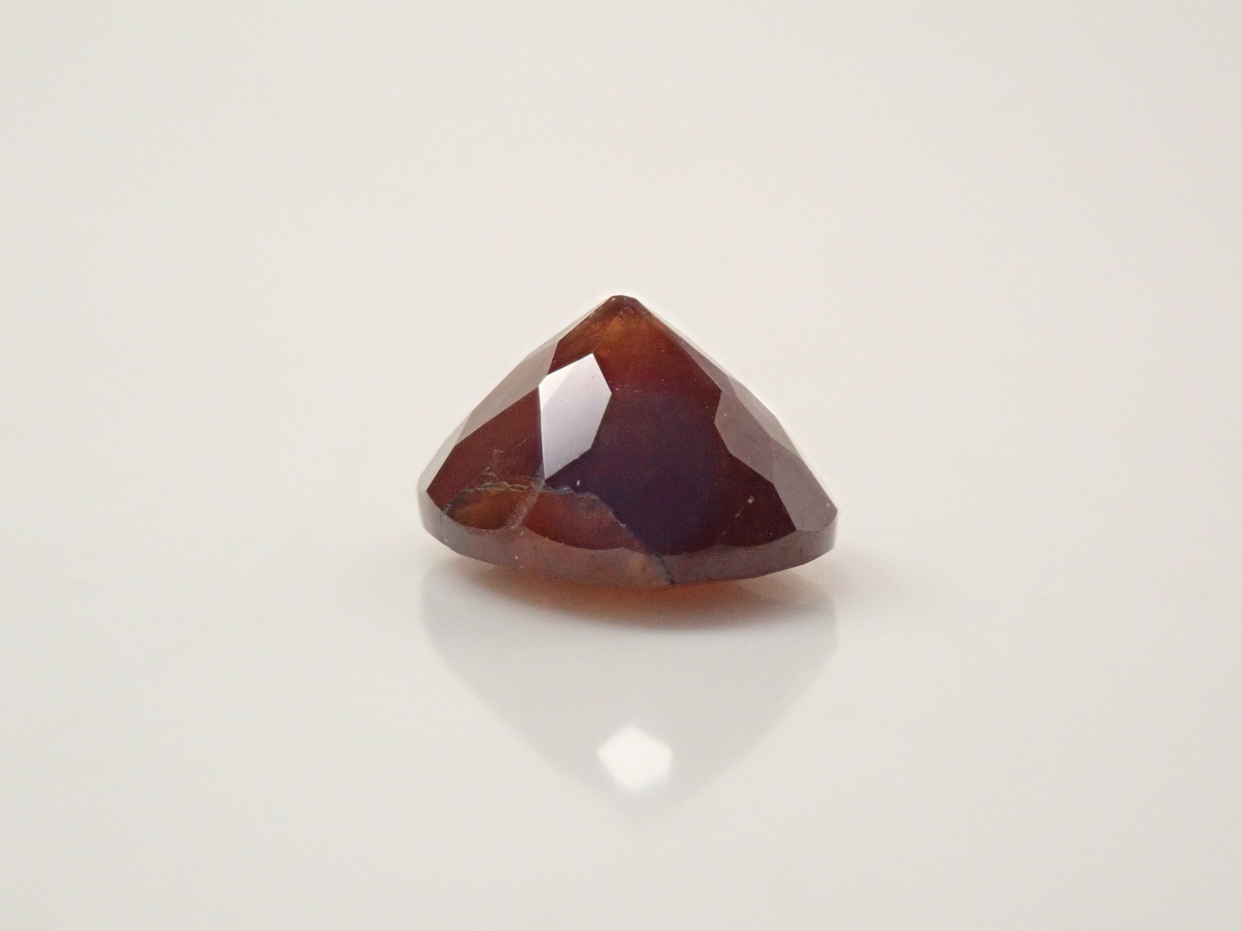 奈良県天川村産レインボーガーネット（アンドラダイトガーネット） 1.951ctルース