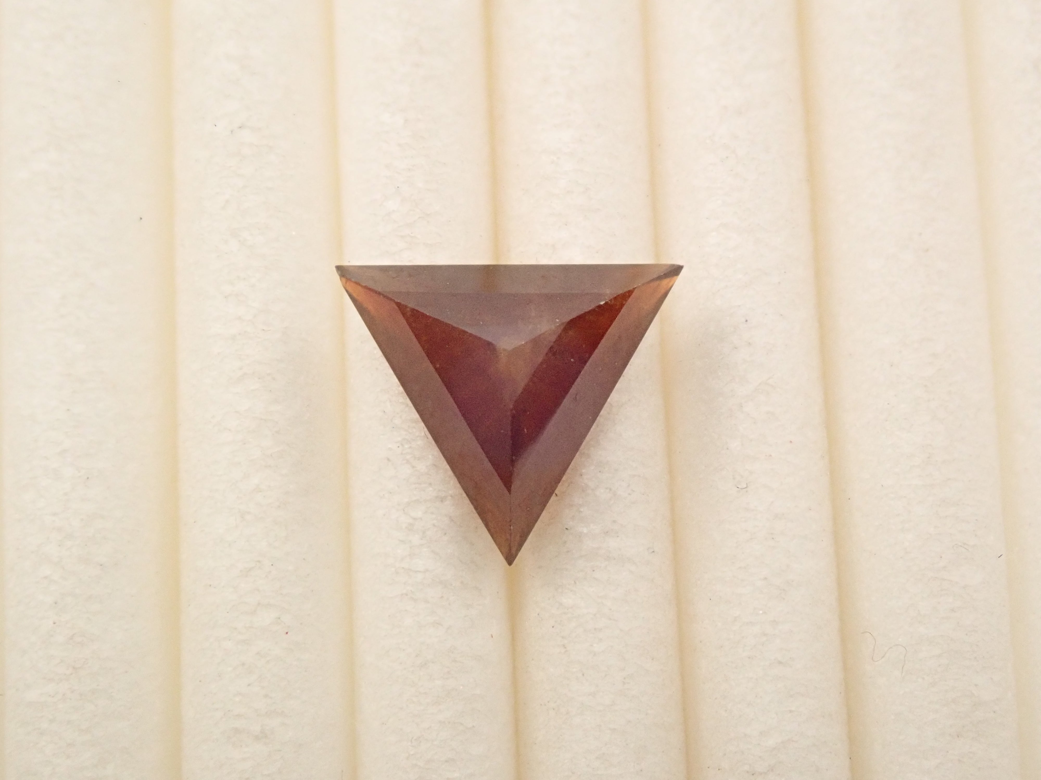 奈良県天川村産レインボーガーネット（アンドラダイトガーネット） 1.458ctルース