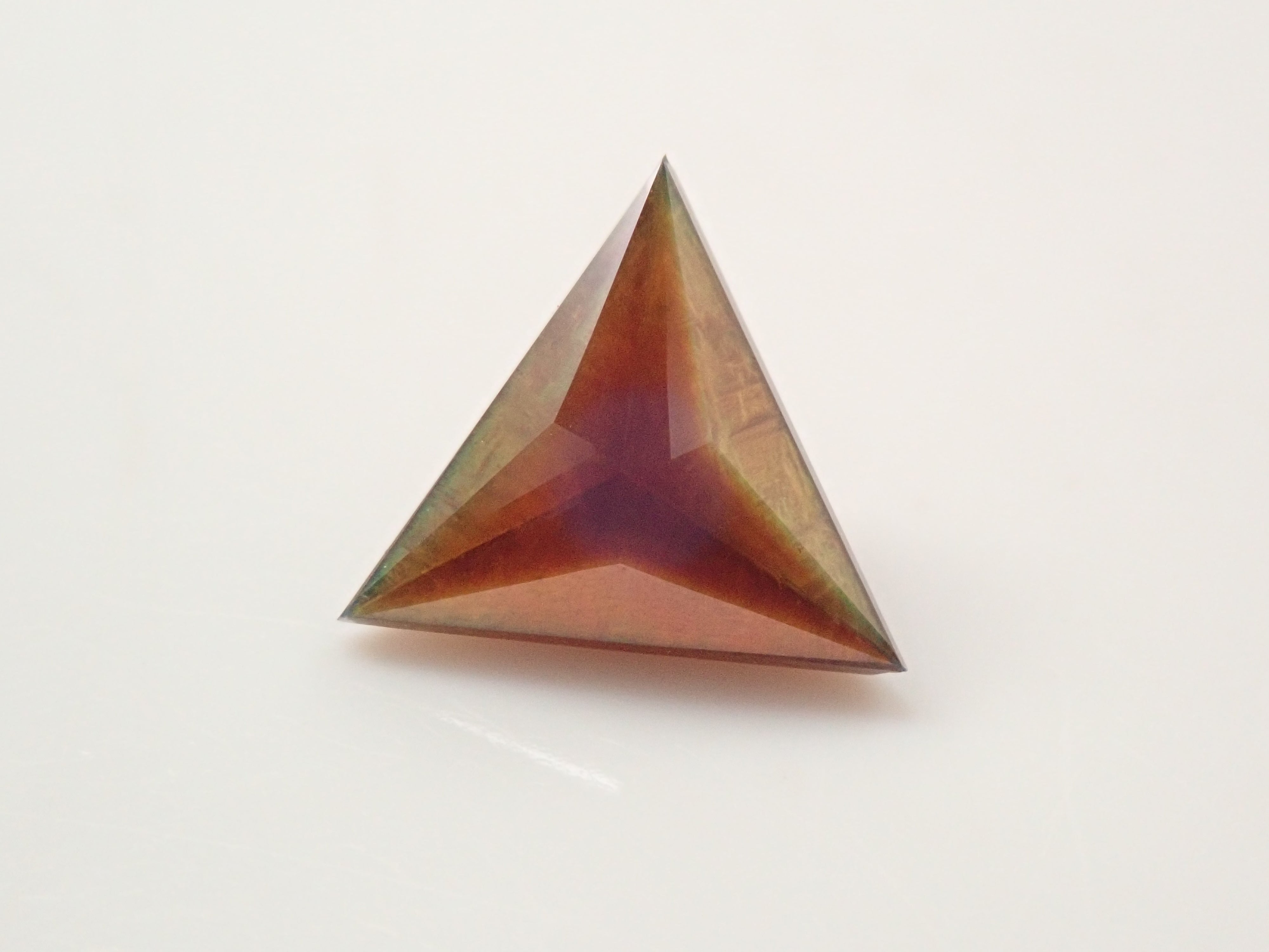 奈良県天川村産レインボーガーネット（アンドラダイトガーネット） 1.458ctルース