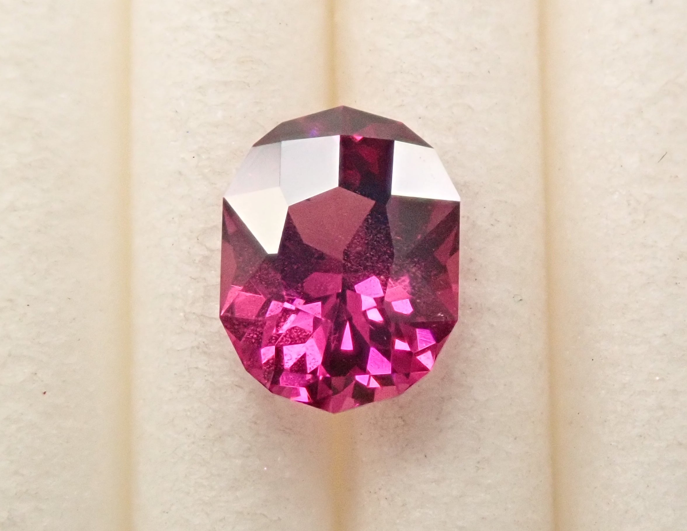 ロードライトガーネット - 通販｜宝石鑑定士が運営【カラッツSTORE】