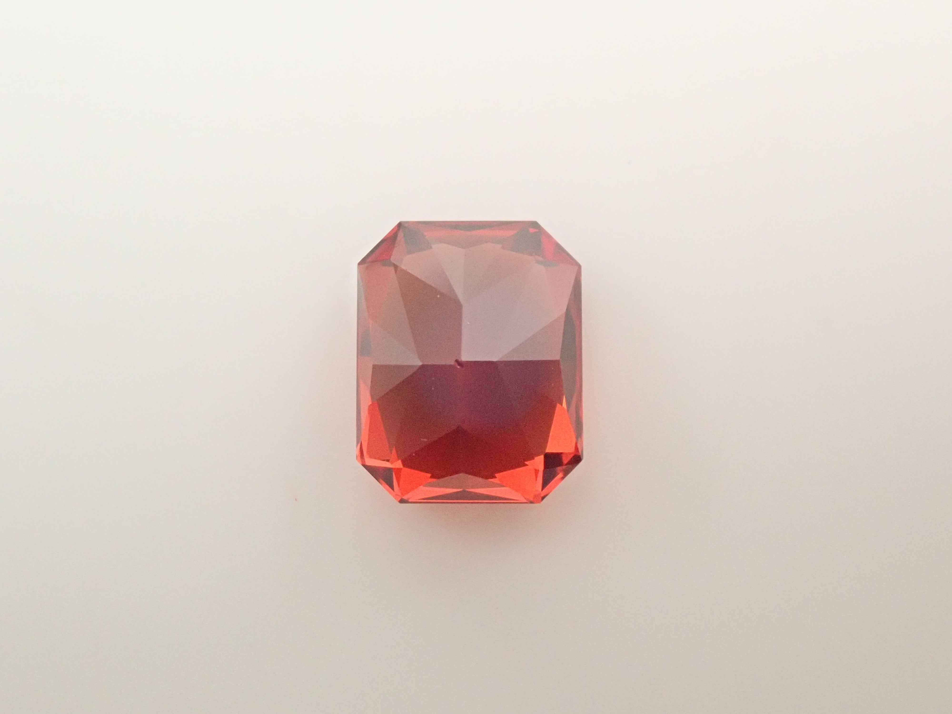 12561624掲載】タンザニア産スペサルティンガーネット 1.168ctルース