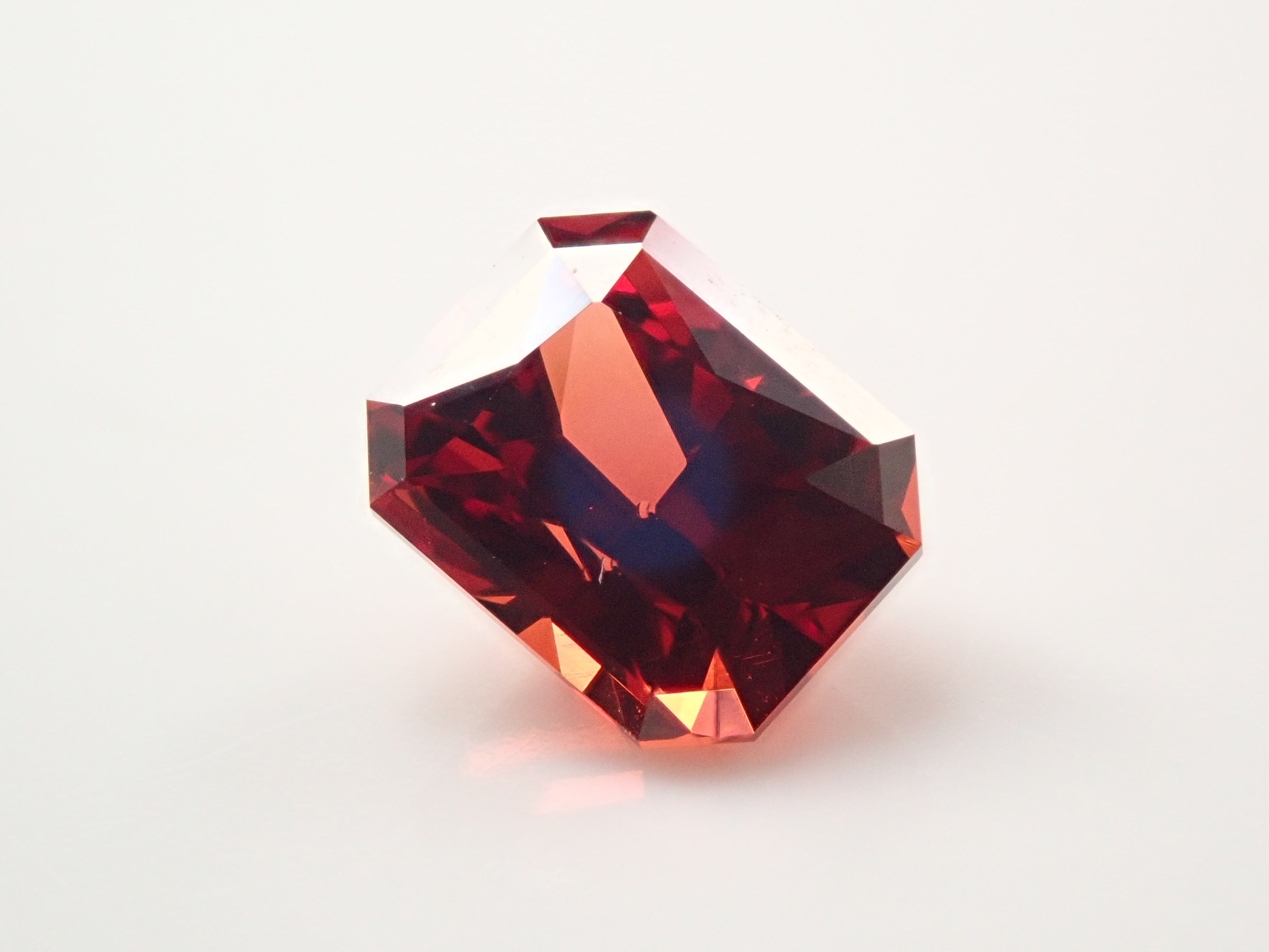【12561624掲載】タンザニア産スペサルティンガーネット 1.168ctルース