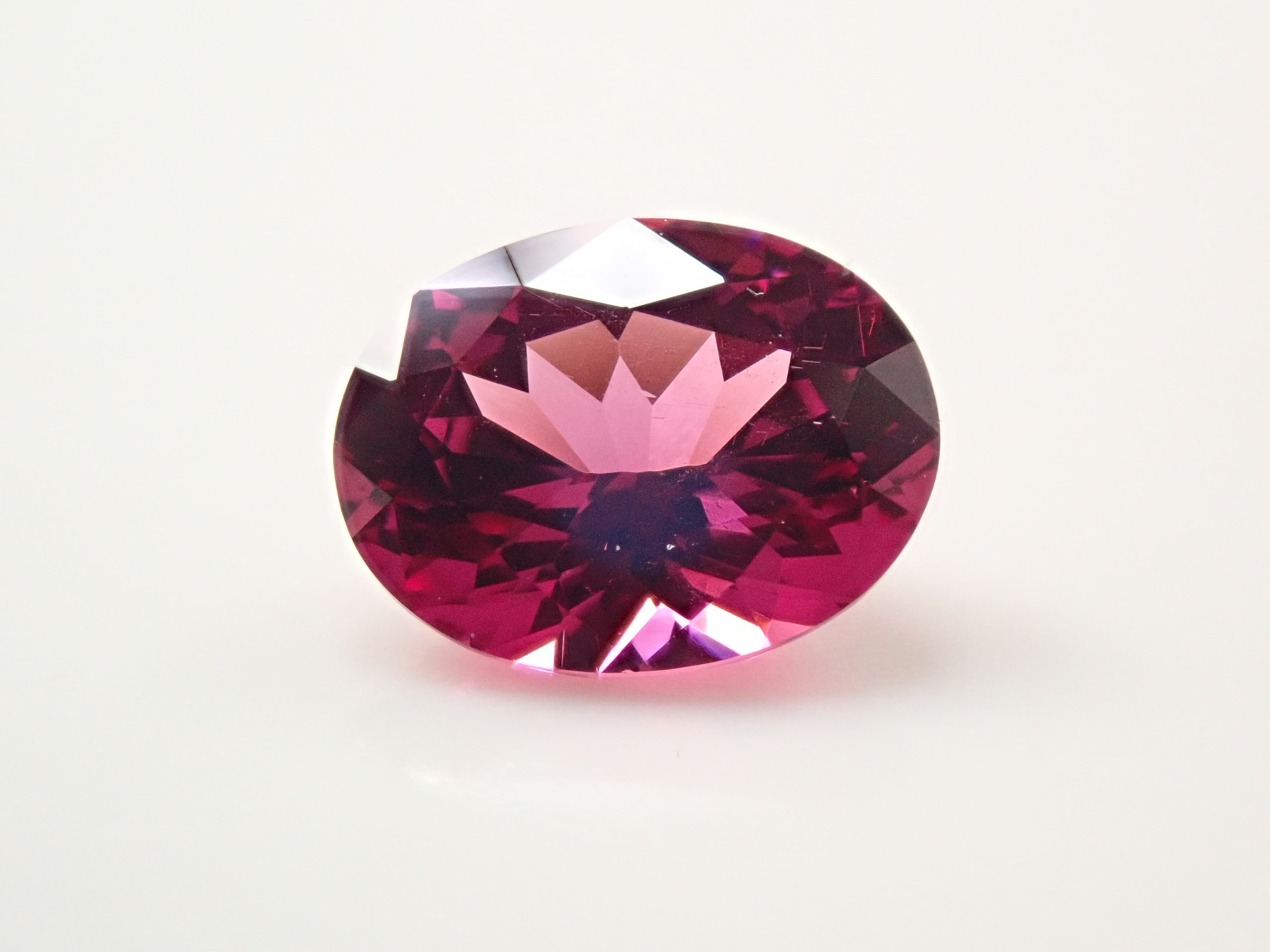 【12561653掲載】タンザニア産ロードライトガーネット 1.194ctルース