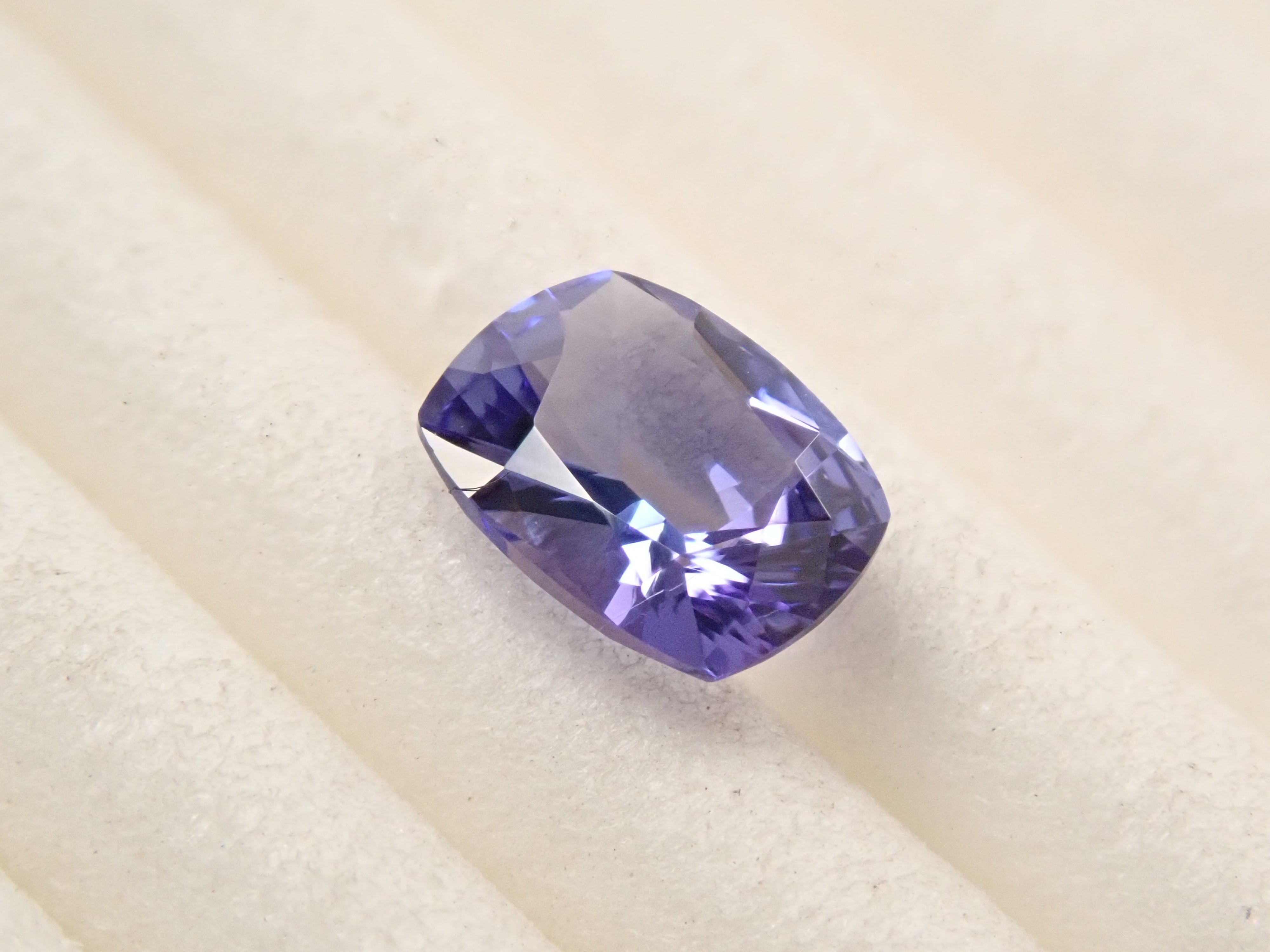 12561656掲載】タンザニア産タンザナイト 0.505ctルース