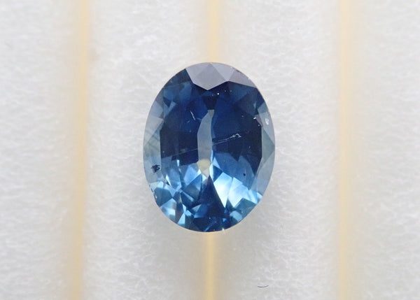 蒙大拿藍寶石 0.359 克拉裸石（藍色藍寶石）