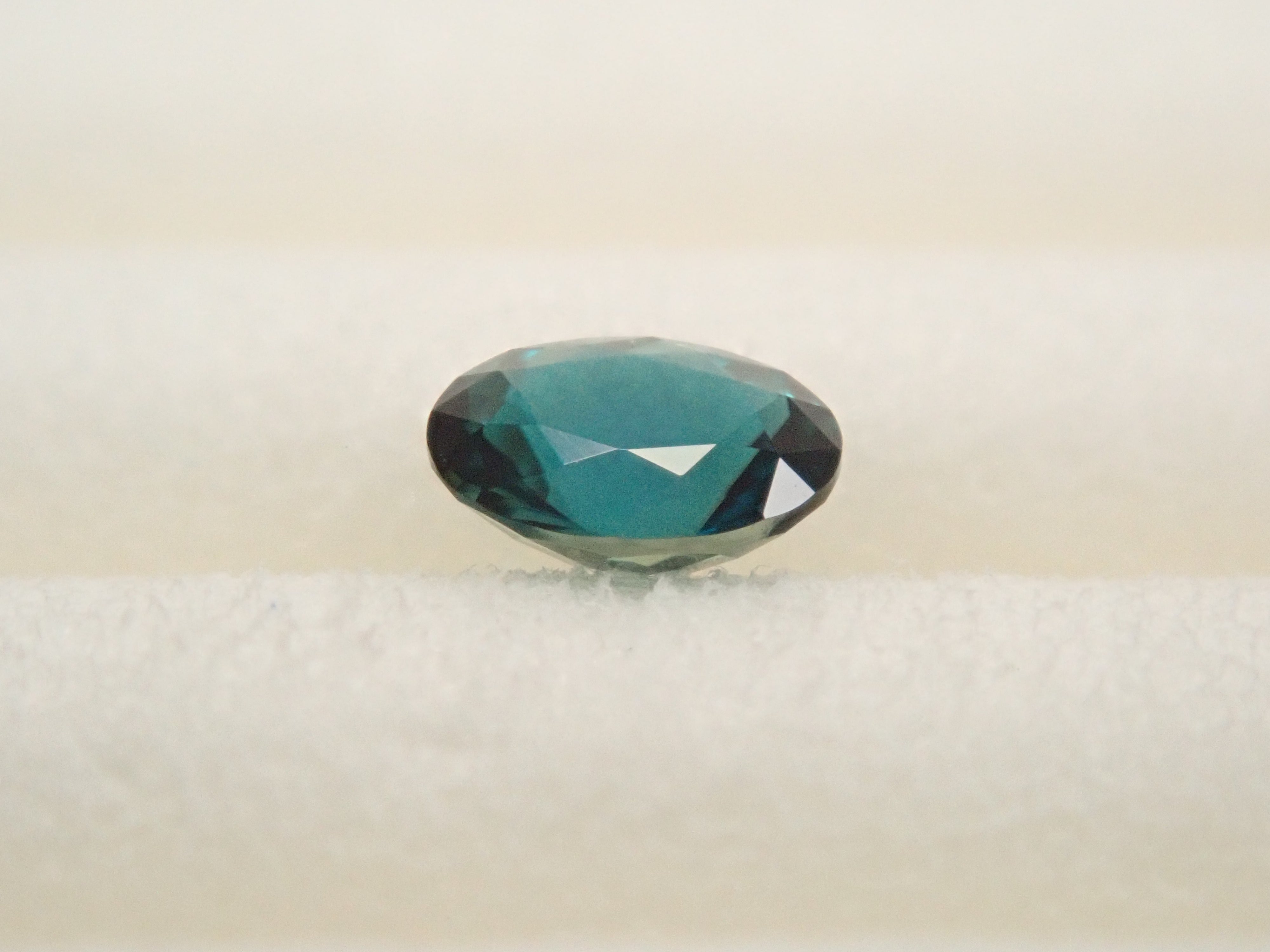 【12561504掲載】パキスタン産ラズライト（天藍石） 0.077ctルース