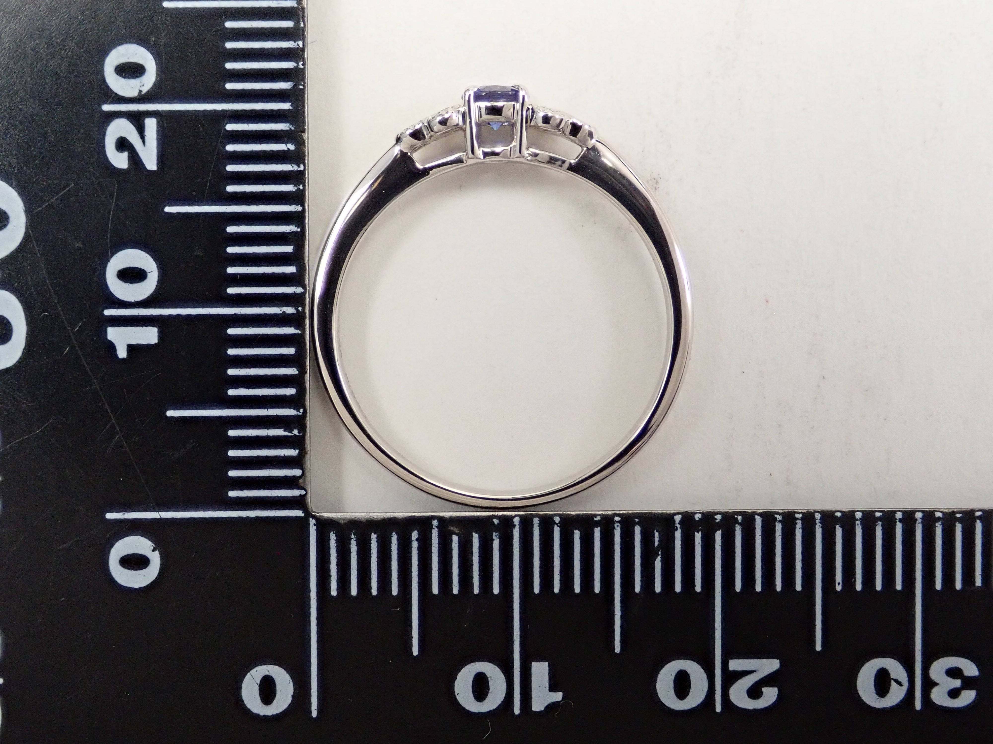 Pt950 ベニトアイト 0.17ct リング