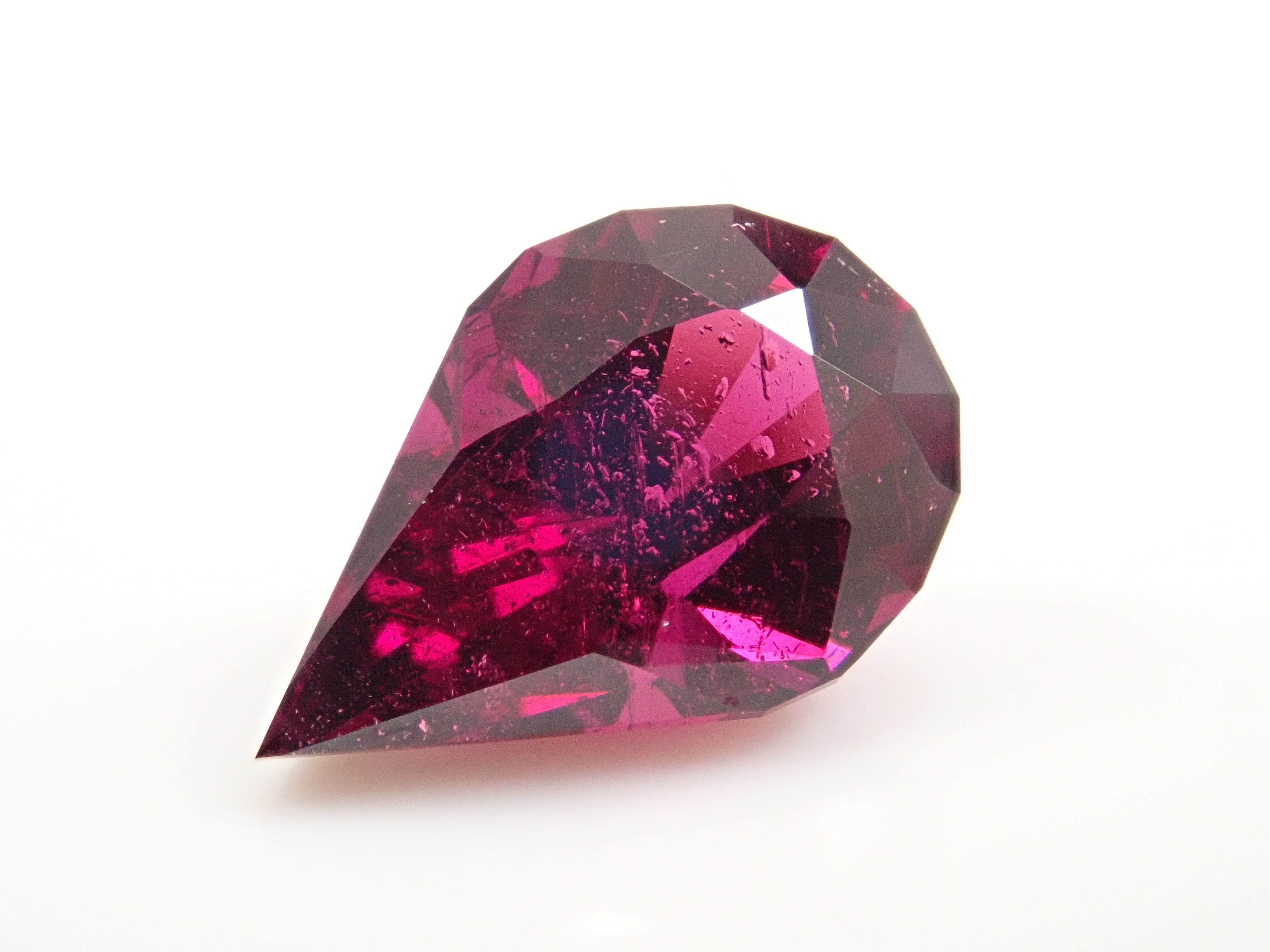 【12561908掲載】タンザニア産ロードライトガーネット 2.370ctルース