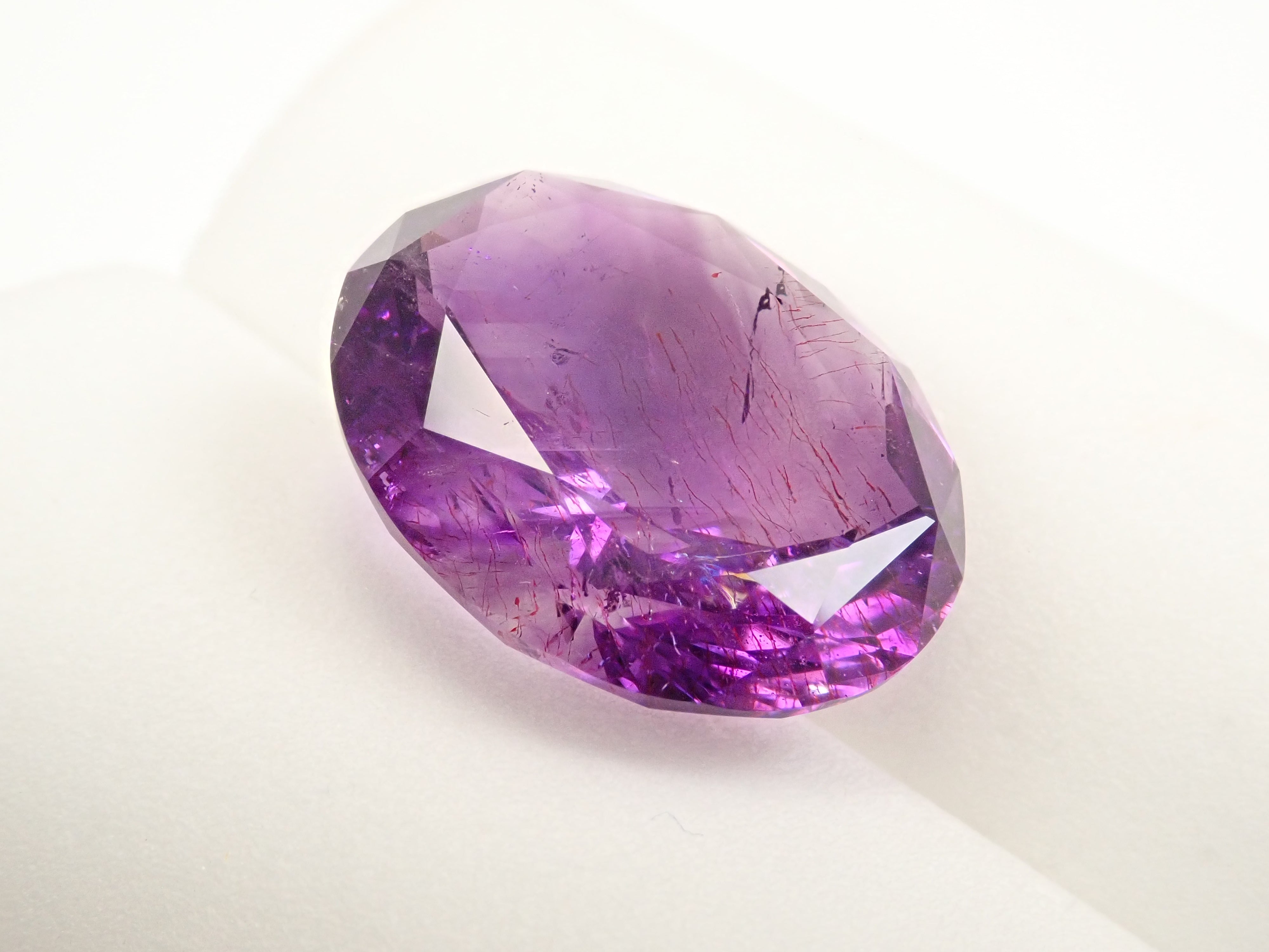 【12561911掲載】ブラジル産ブラジル産エレスチャルアメジスト 15.928ctルース