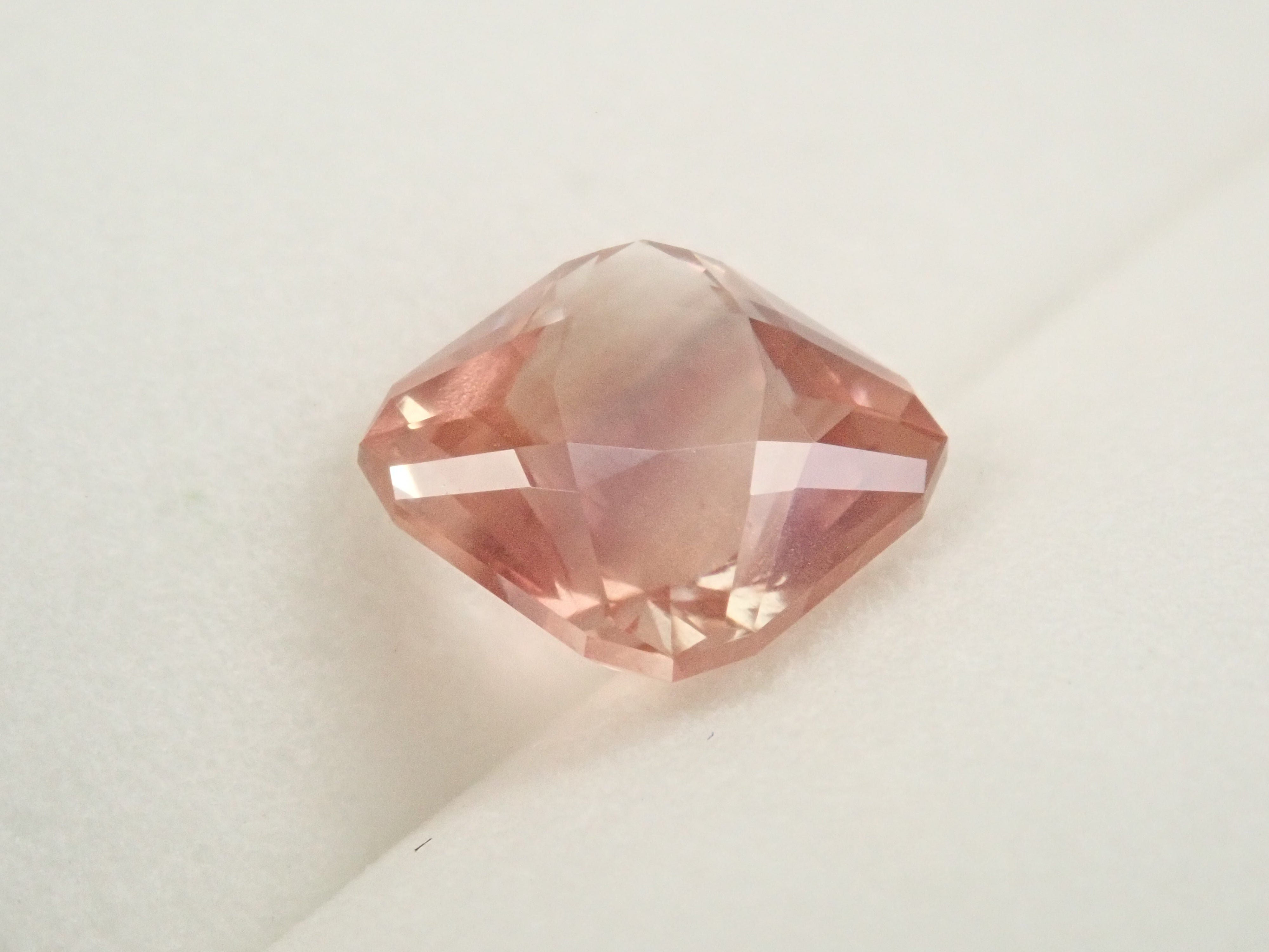 【12561310掲載】アメリカ産オレゴンサンストーン 1.362ctルース