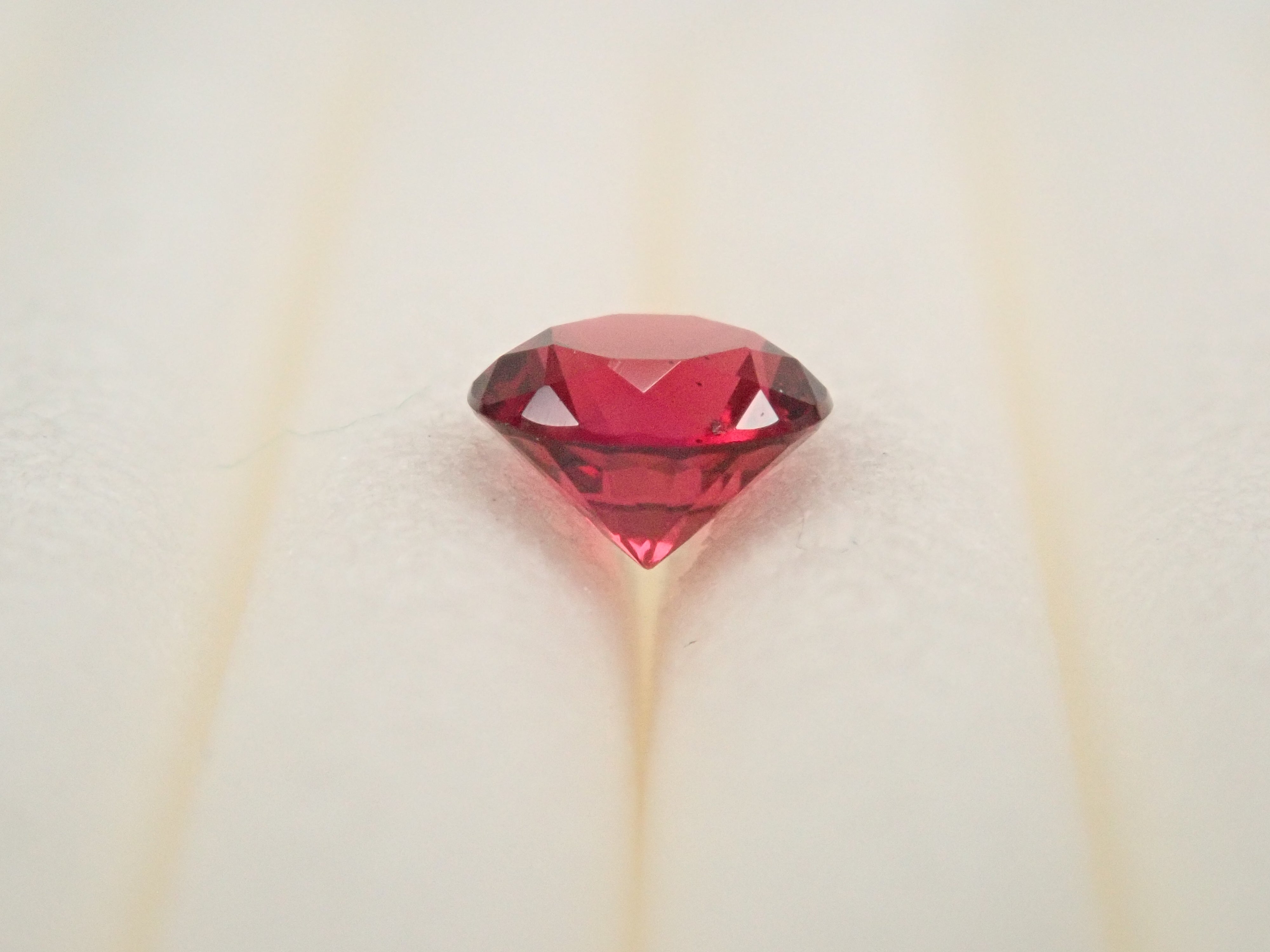 ミャンマー産レッドスピネル 0.196ctルース