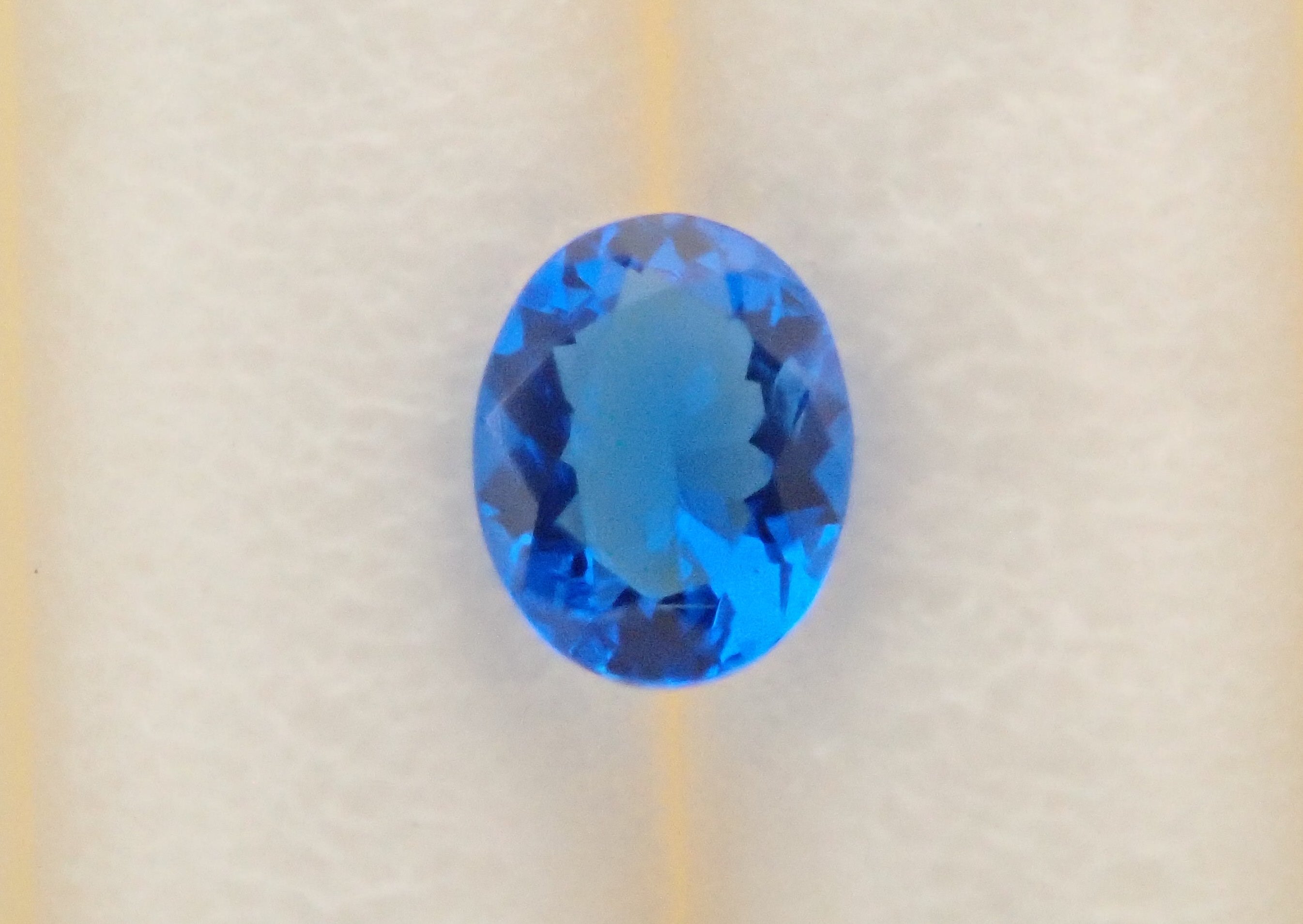 【2/19 22時販売】ドイツ産アウイナイト 0.048ctルース