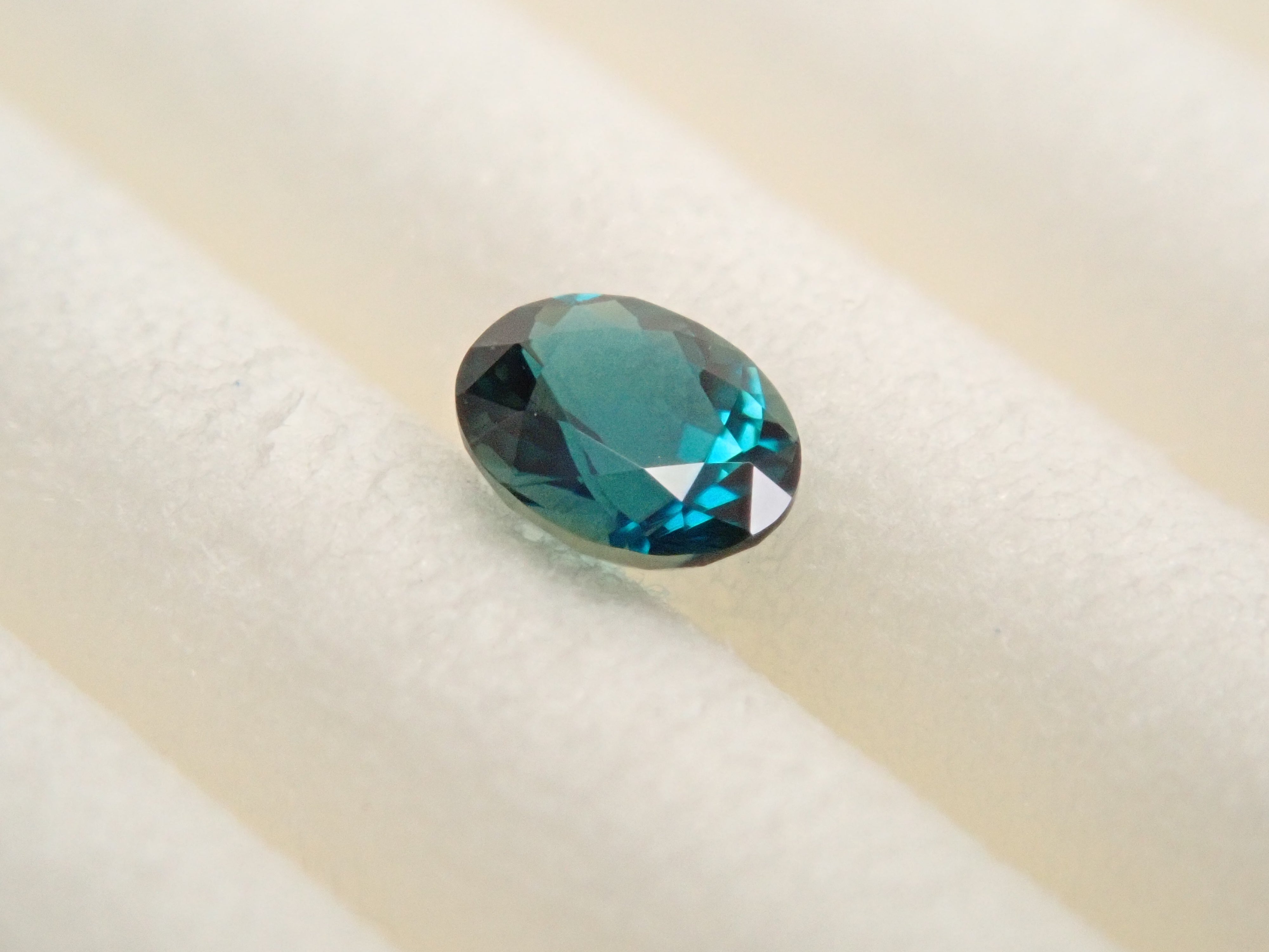 【12561504掲載】パキスタン産ラズライト（天藍石） 0.077ctルース