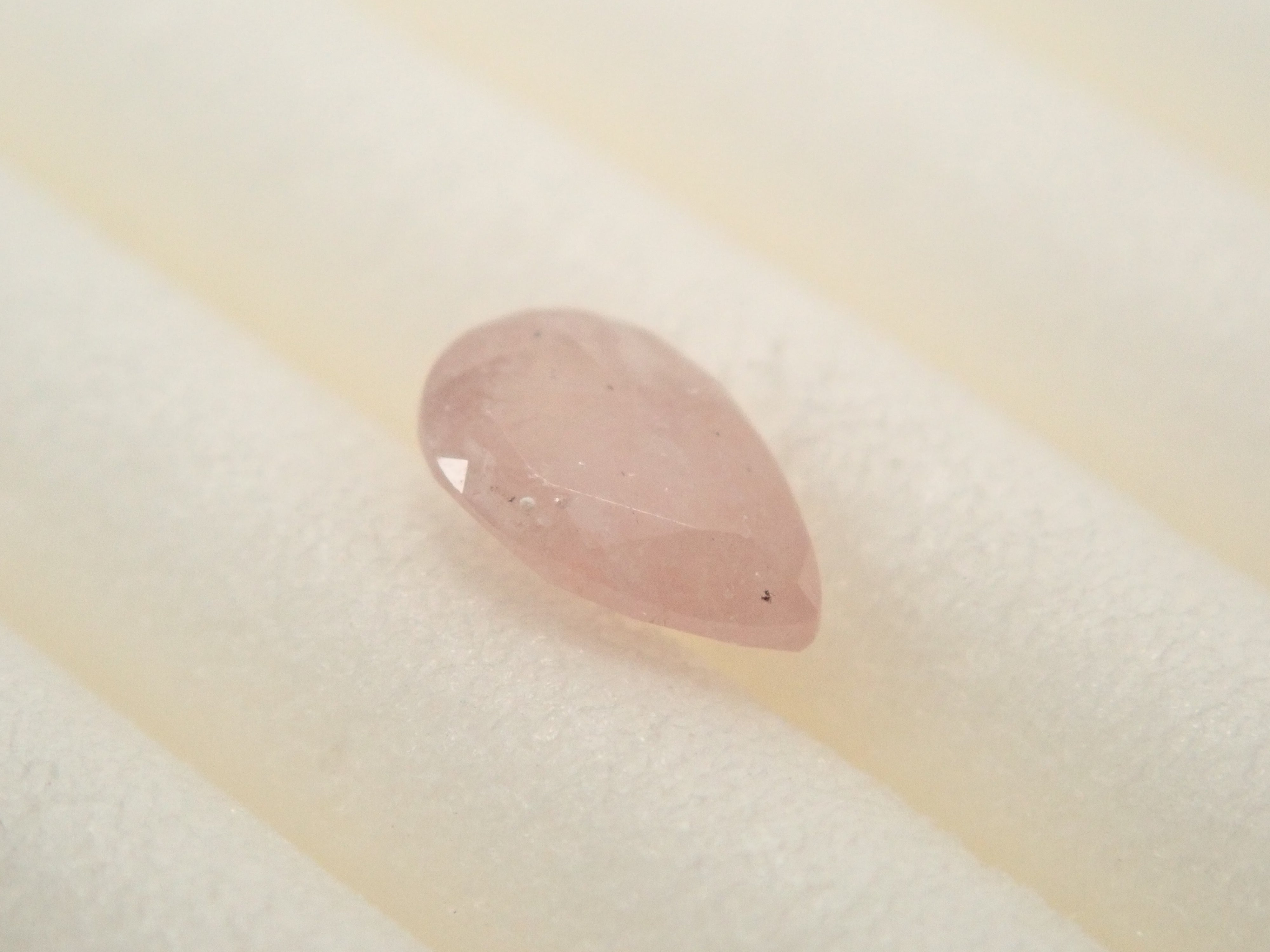 ピンクサファリン 0.178ctルース