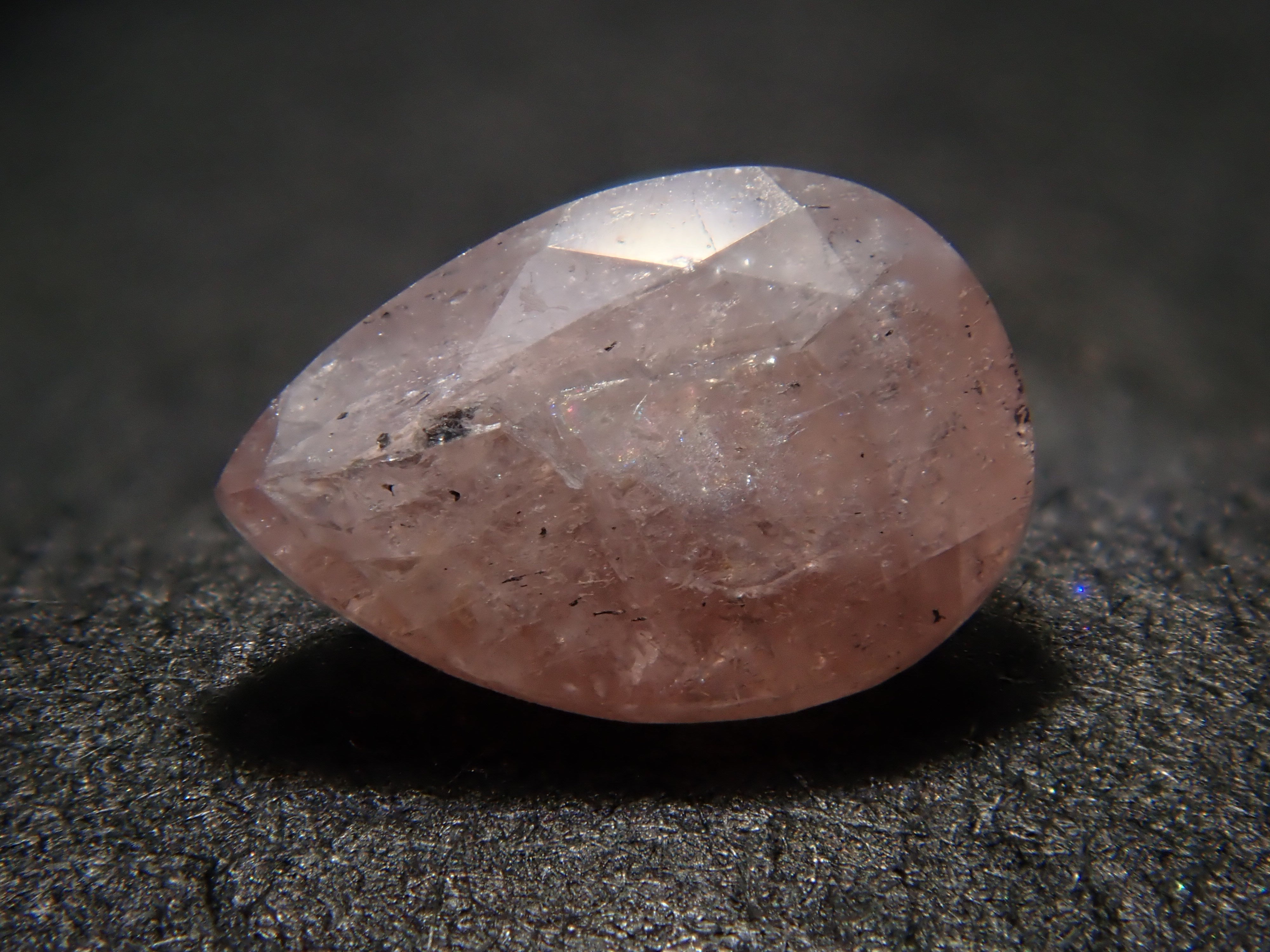 ピンクサファリン 0.239ctルース