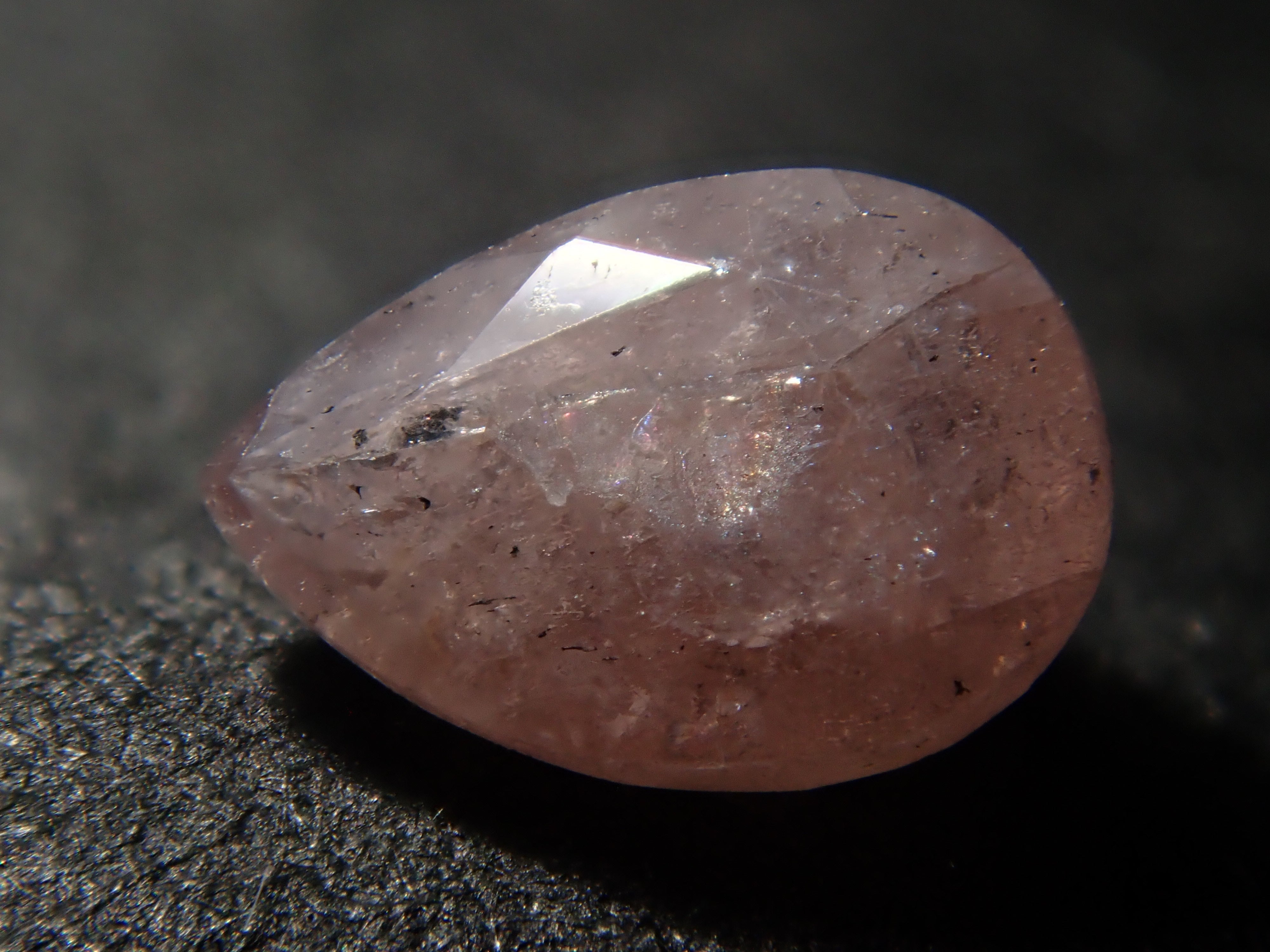 ピンクサファリン 0.239ctルース