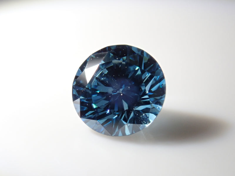 ラボグロウンダイヤモンド（合成ダイヤモンド） 0.661ctルース(FANCY VIVID BLUE, VS1, Excellent)