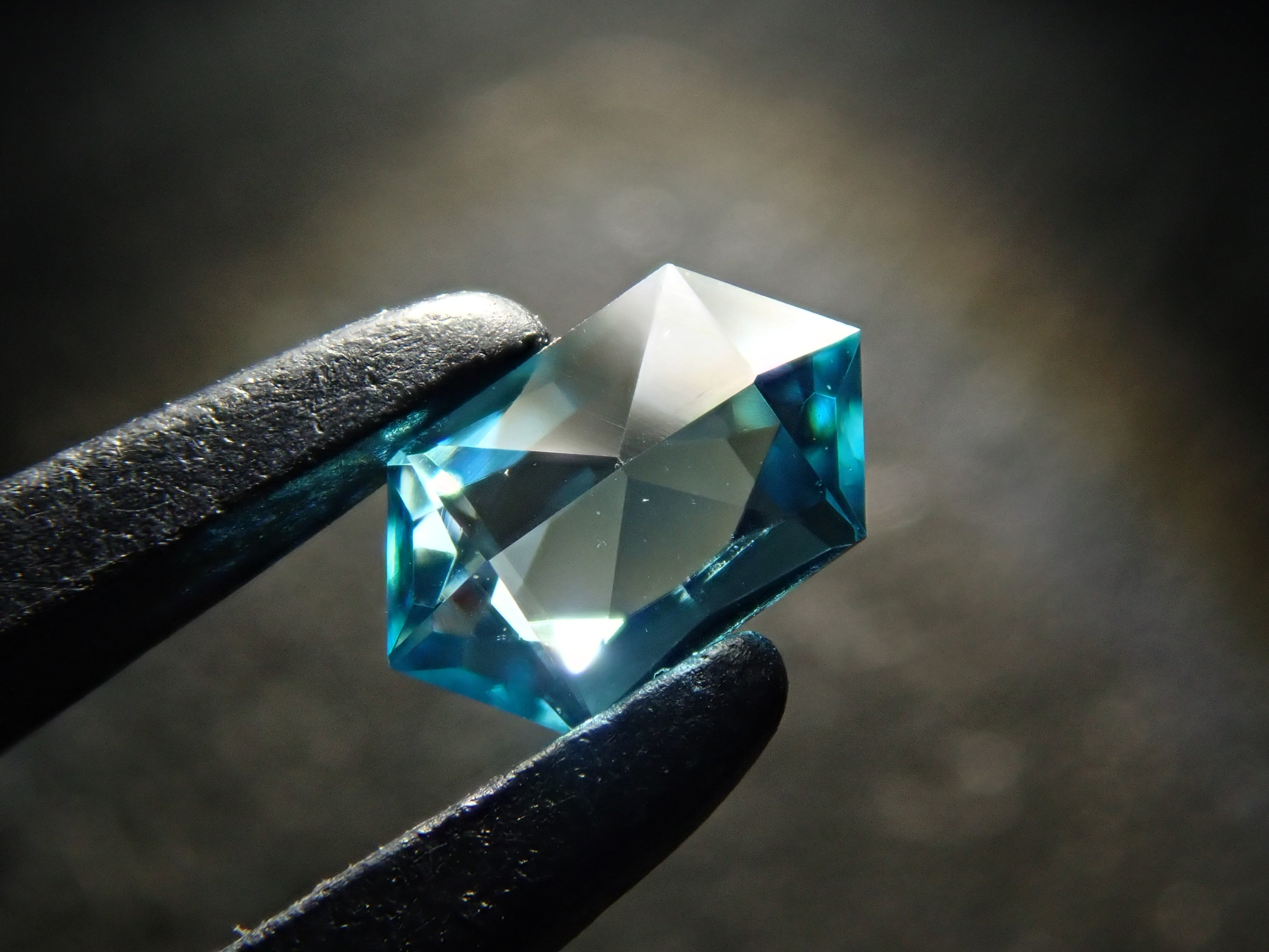 Blue zircon 0.169ct loose