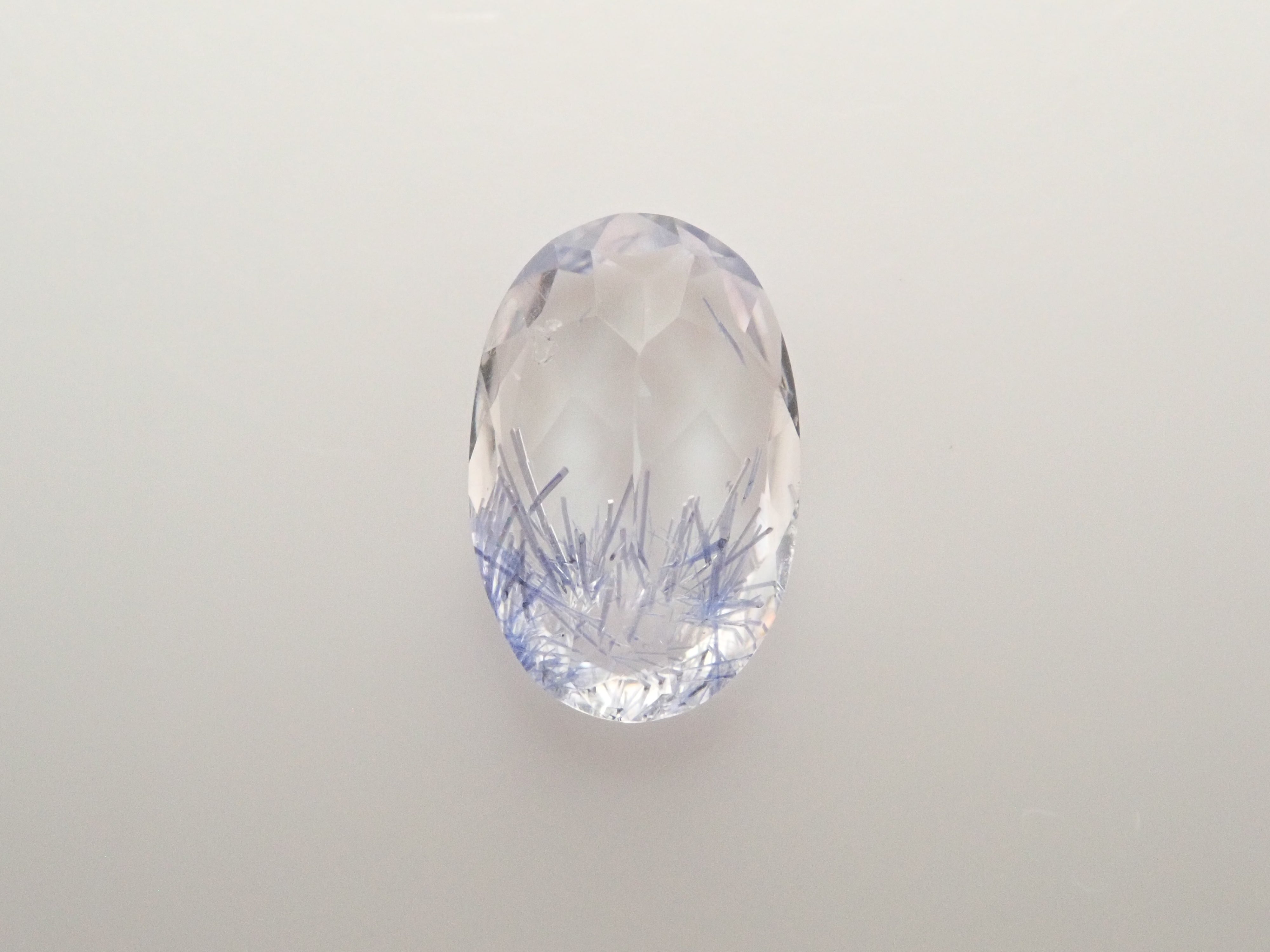 【12561966掲載】ブラジル産デュモルチェライトインクォーツ 0.867ctルース