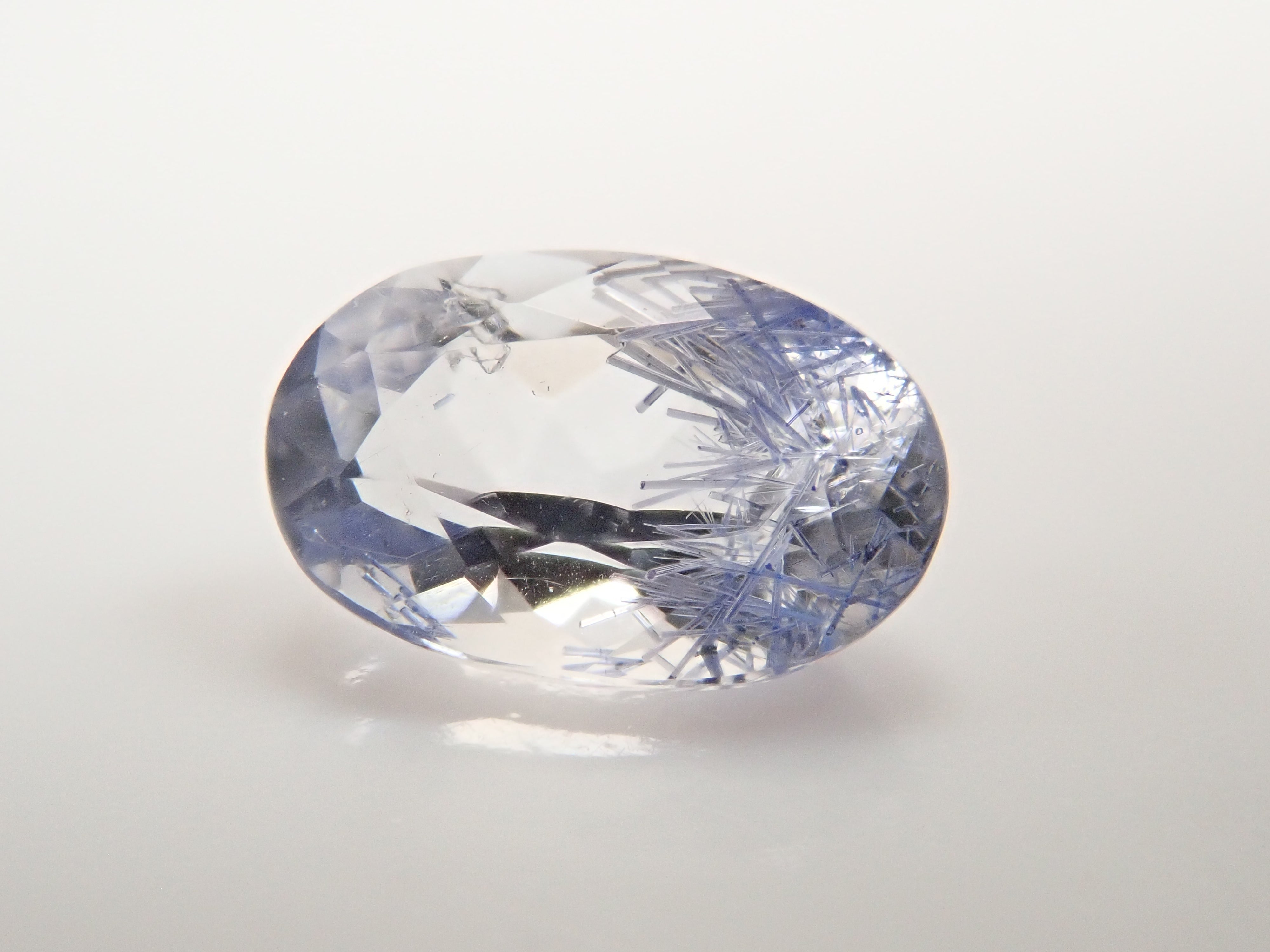 【12561966掲載】ブラジル産デュモルチェライトインクォーツ 0.867ctルース